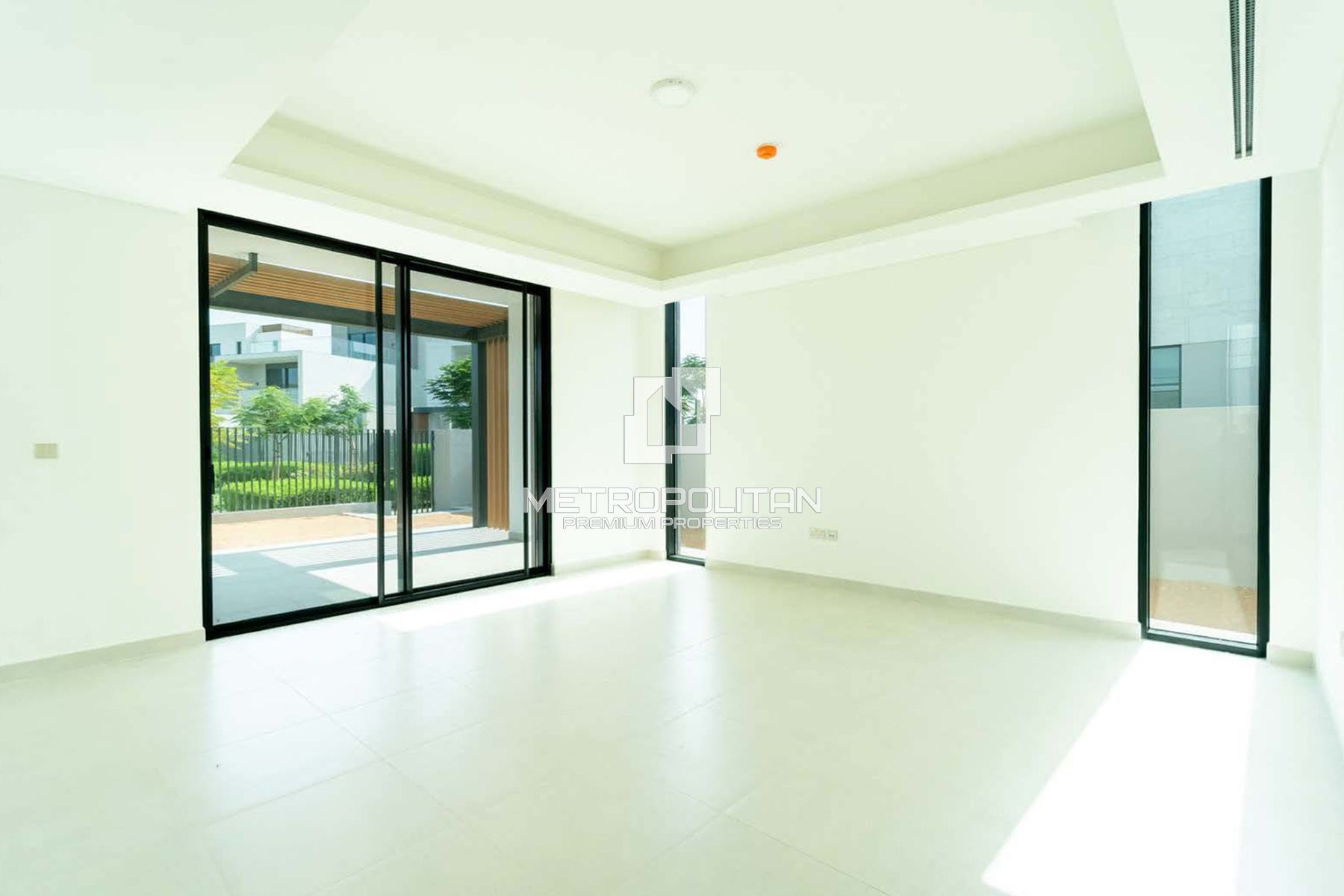 Brand New | Spacious Living | Full Park View