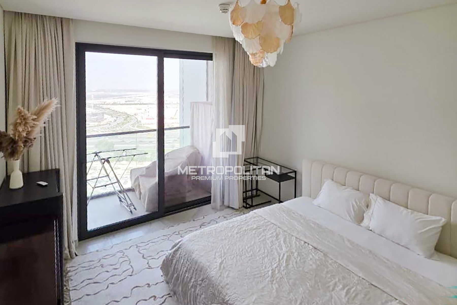 Amazing view | Ready to Move | Low Floor