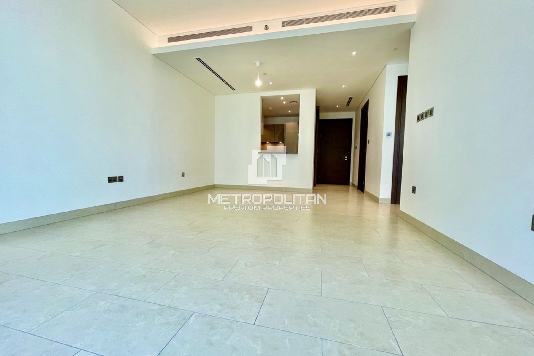 Spacious 1 BR | Park View | Well Maintained