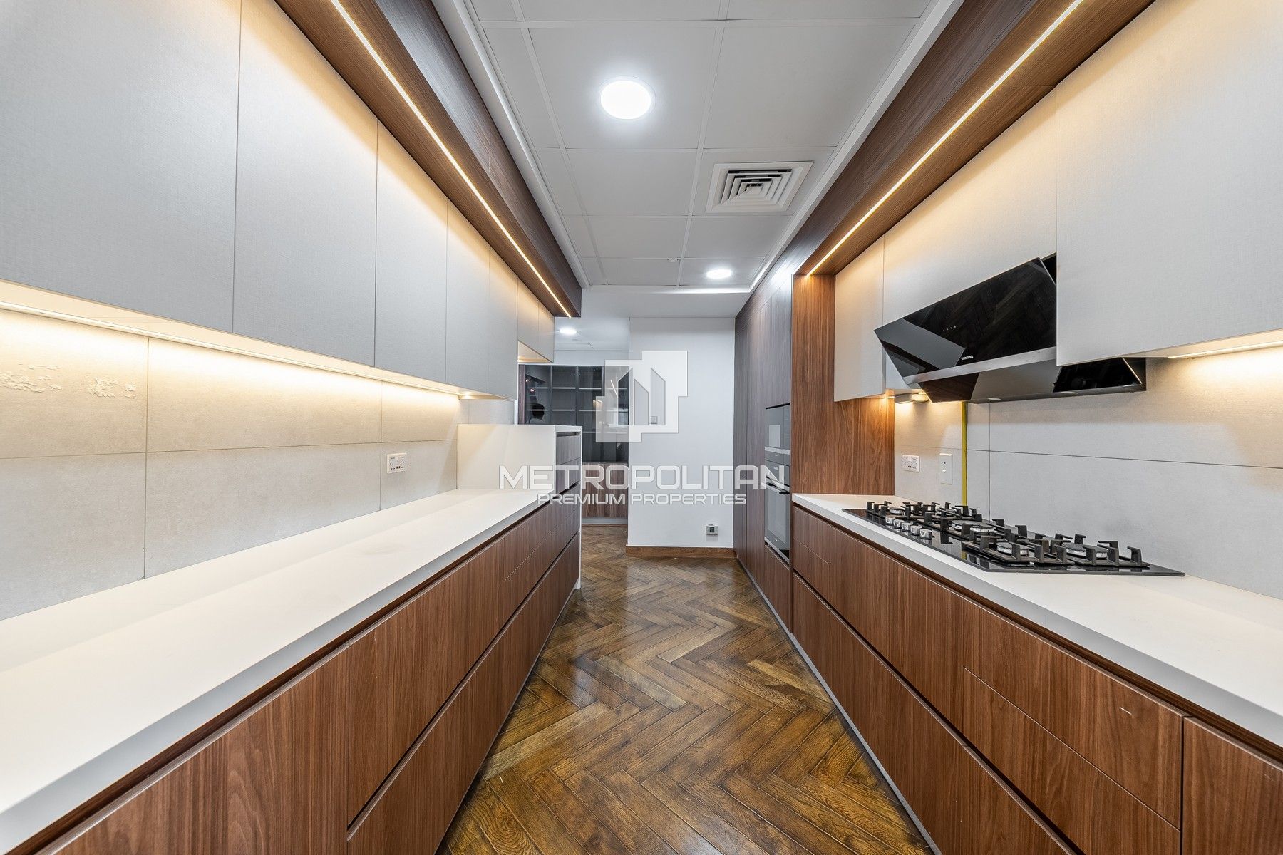 Unfurnished Spacious Unit Vacant | Prime Location
