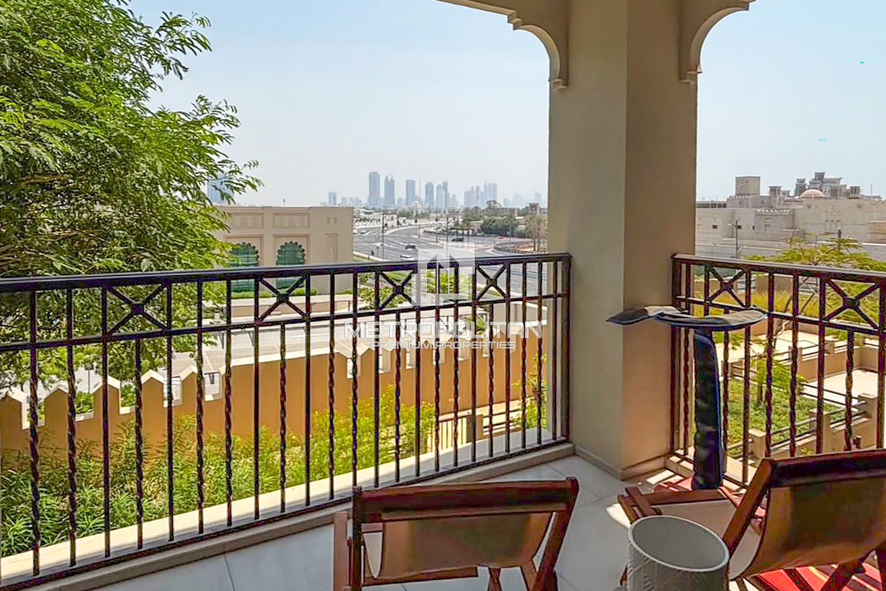Upgraded | Fully Furnished | Available on 15/09