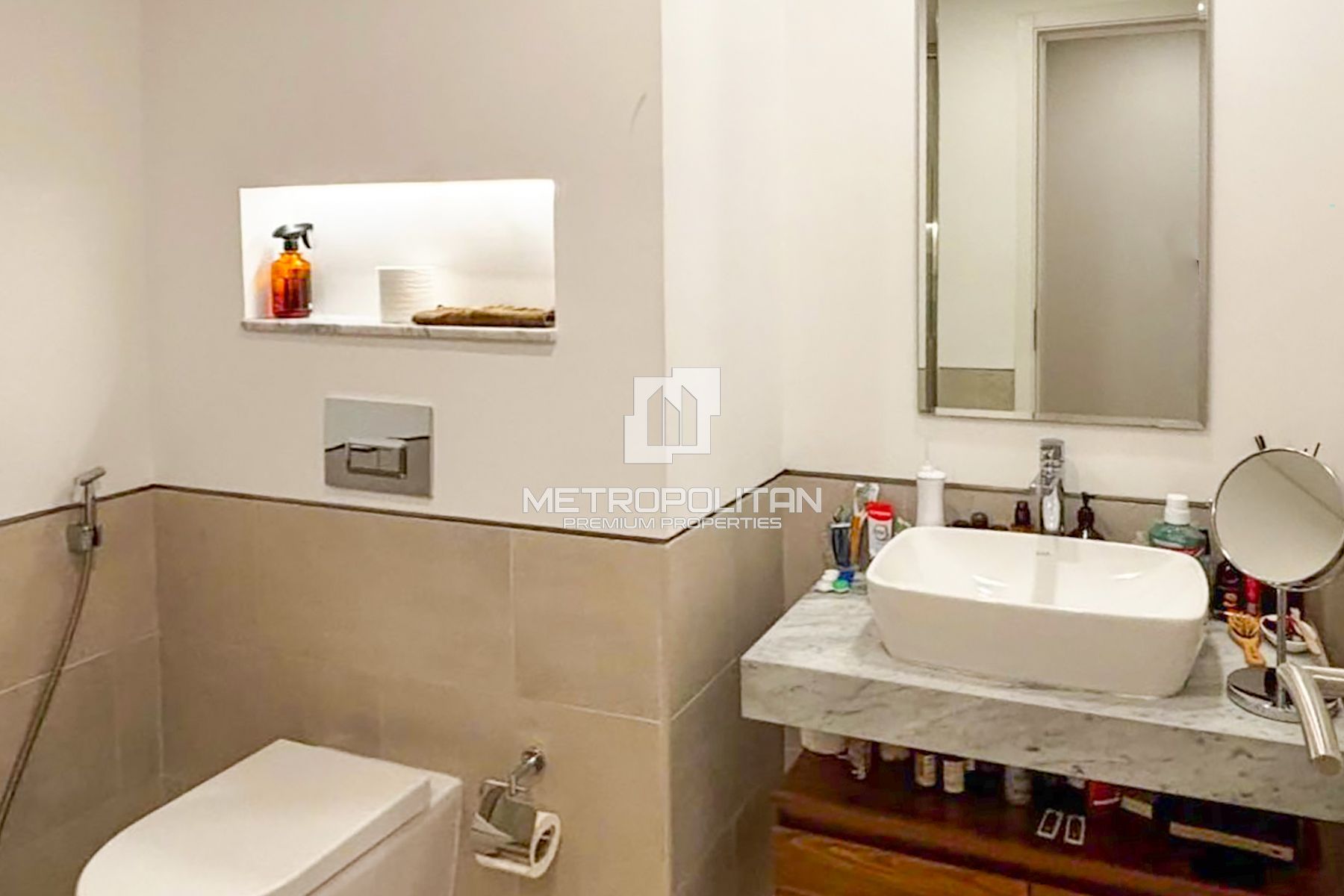 Upgraded | Fully Furnished | Available on 15/09