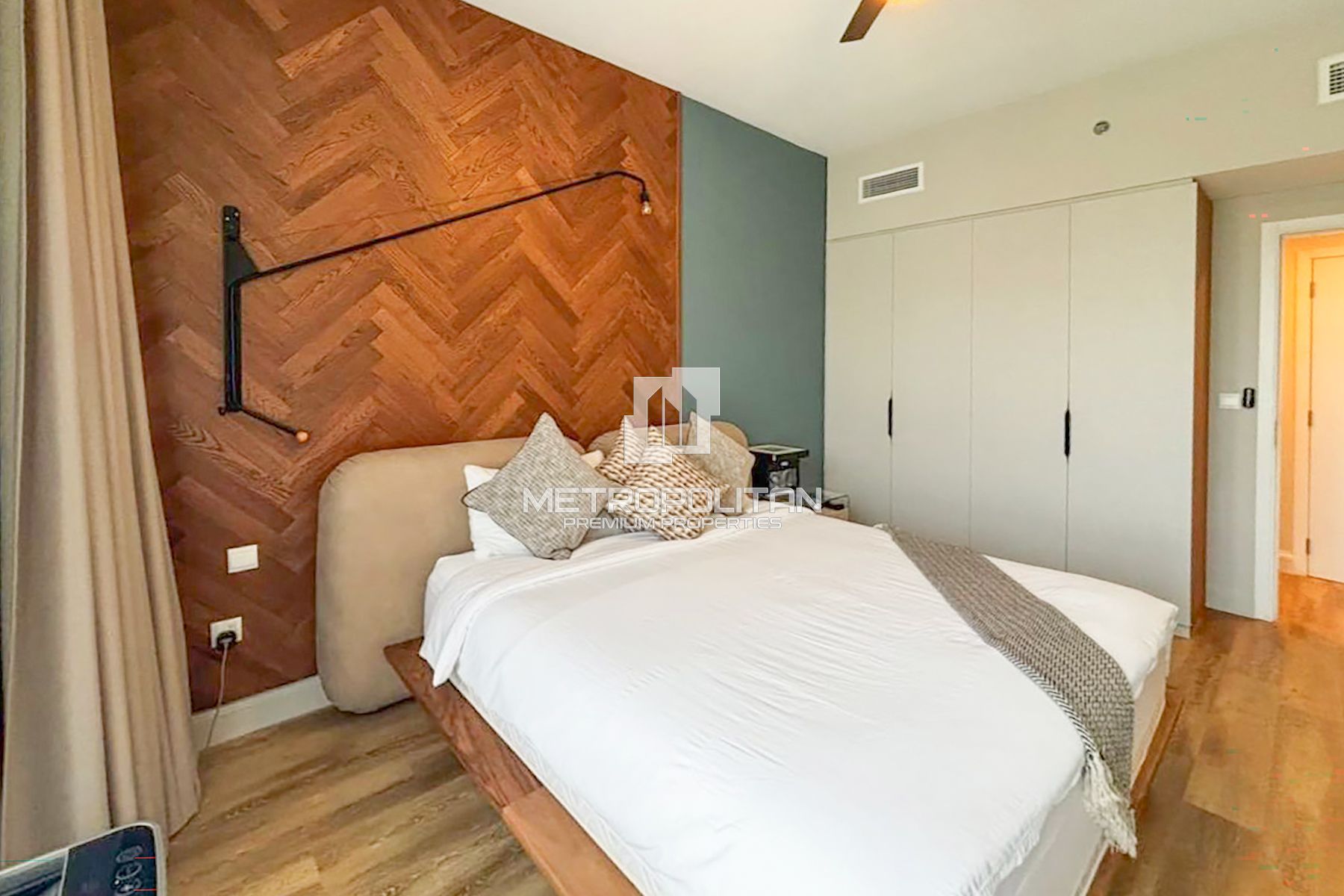 Upgraded | Fully Furnished | Available on 15/09