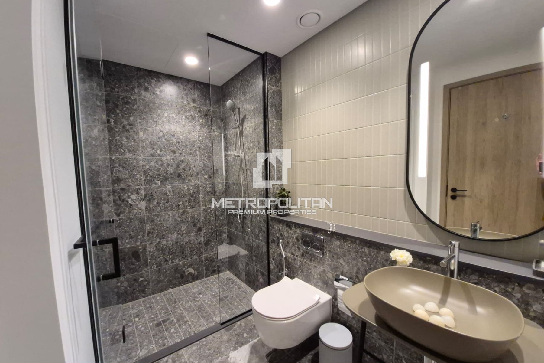 Fully Furnished | Brand New | Canal Skyline View