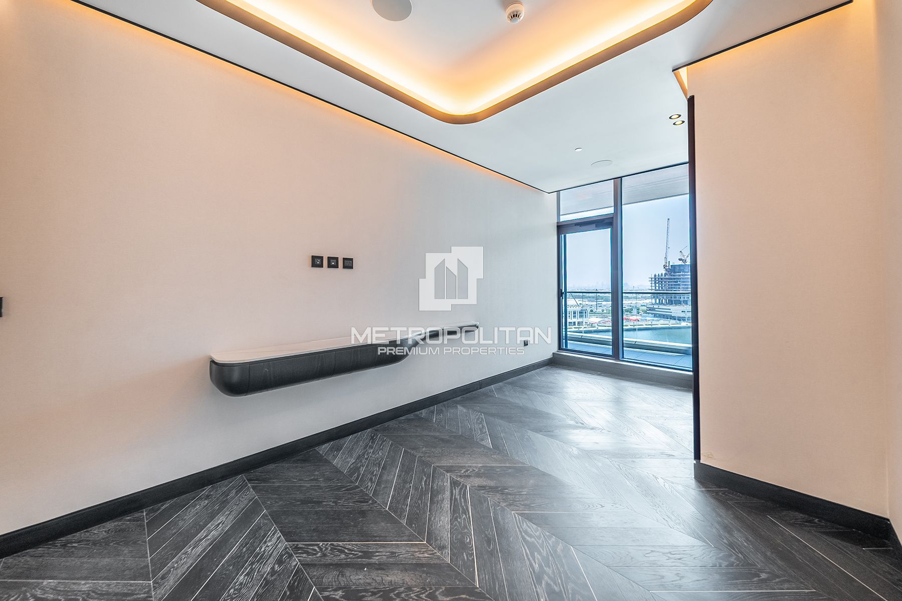 Luxury Home | Full Canal View | Brand New