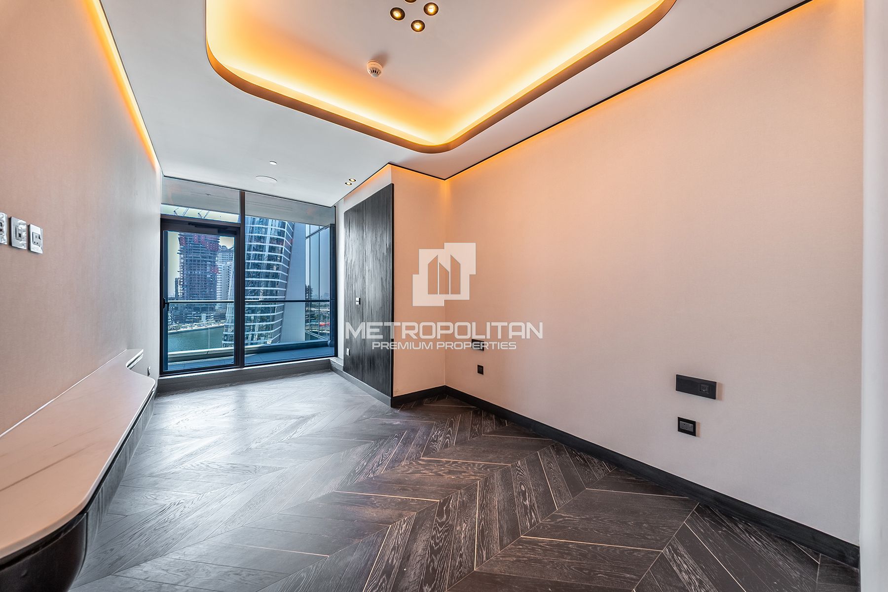 Luxury Home | Full Canal View | Brand New