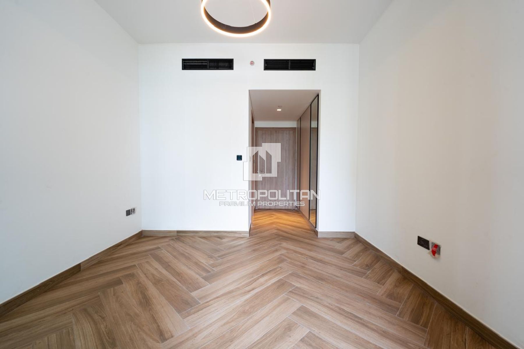 Modern Residence | Mall Access | Large Layout