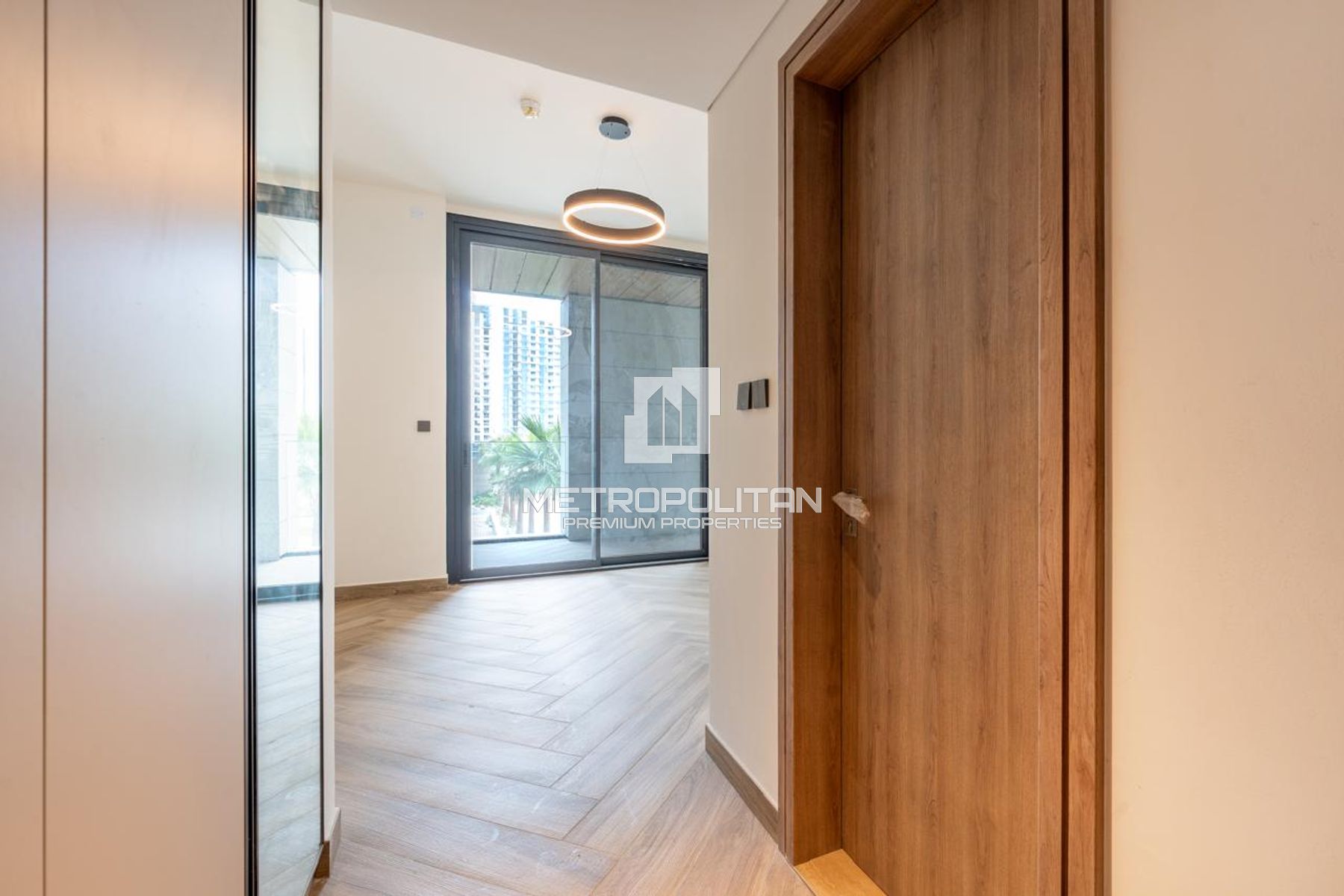 Modern Residence | Mall Access | Large Layout