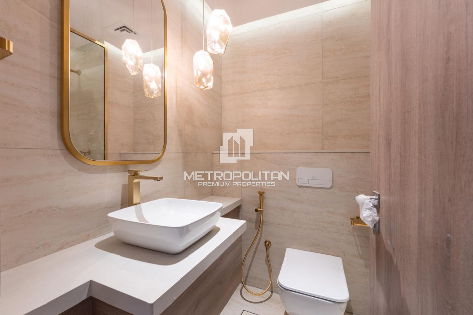 Modern Residence | Mall Access | Large Layout