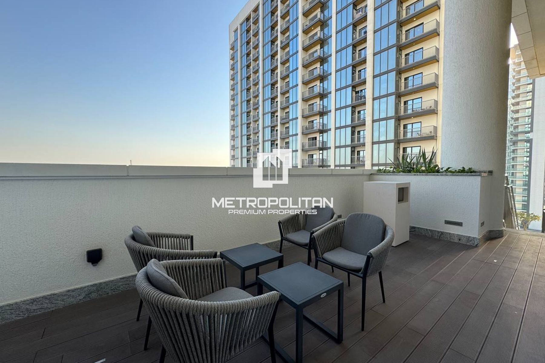Lagoon & Pool Views | High Floor | Modern Layout
