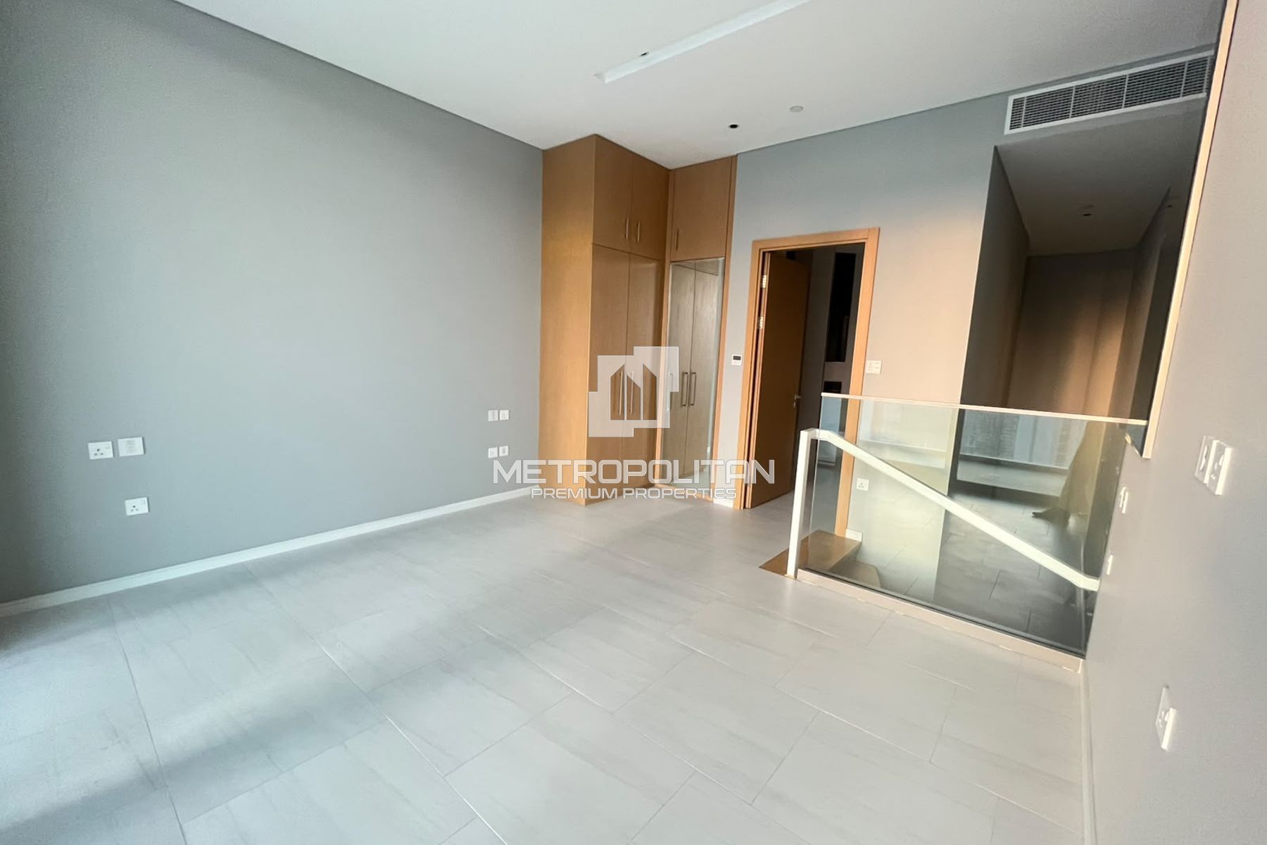 Modern Duplex | Burj Khalifa View | High Floor
