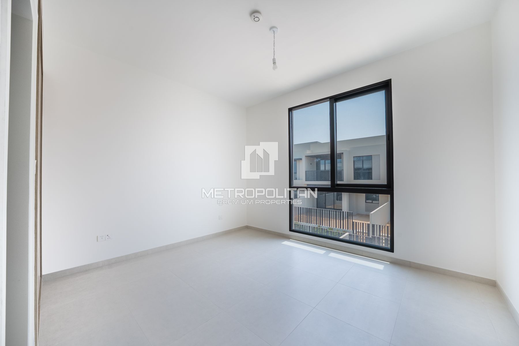 Spacious 3BR Townhouse | Type 6B2 | Prime Location