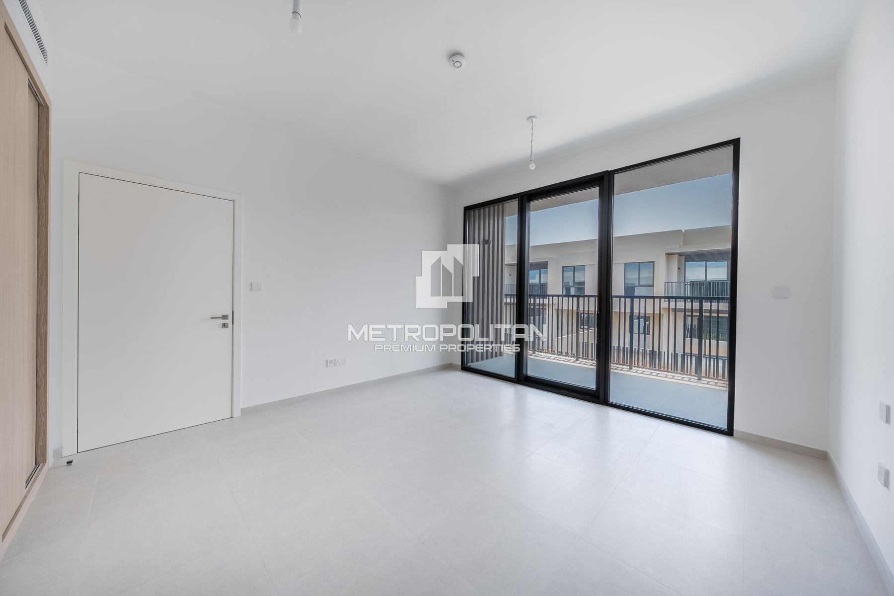 Spacious 3BR Townhouse | Type 6B2 | Prime Location