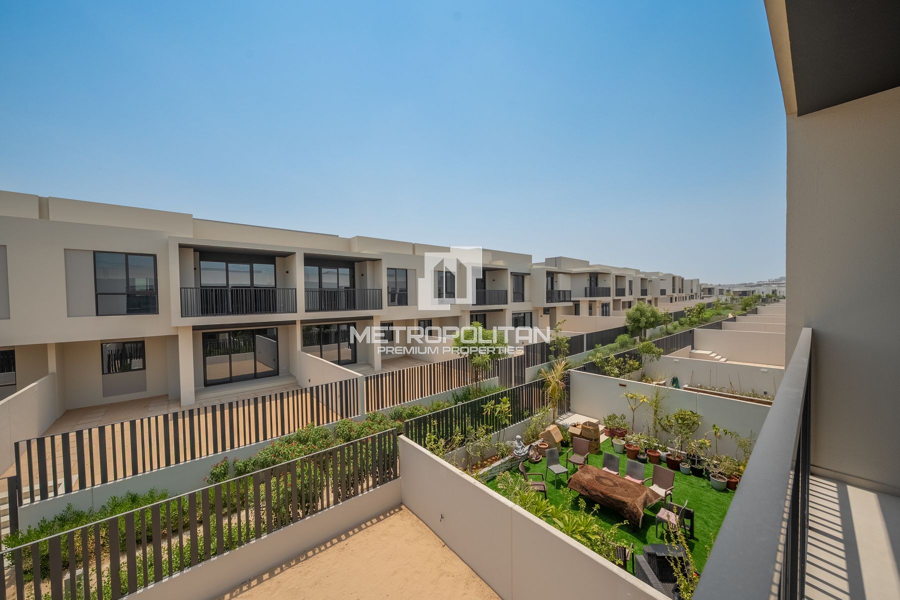 Spacious 3BR Townhouse | Type 6B2 | Prime Location