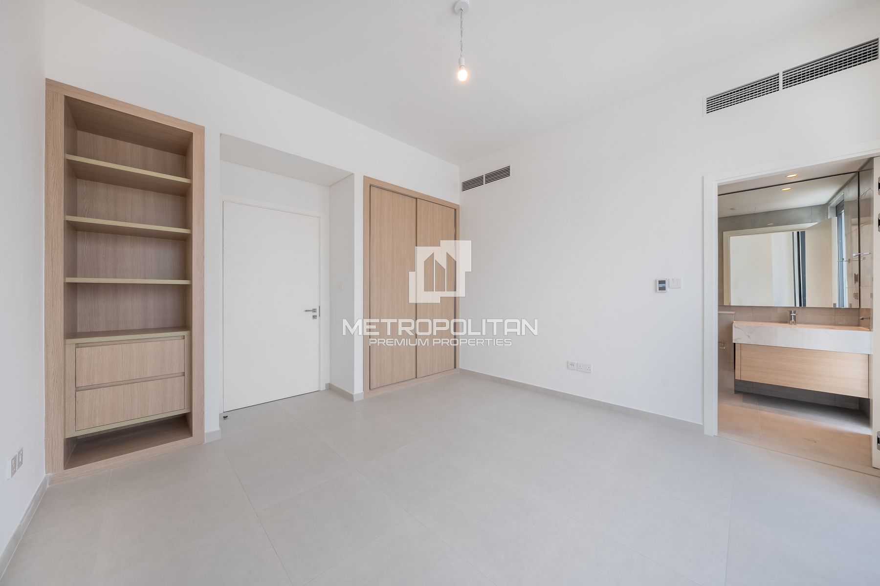 Spacious 3BR Townhouse | Type 6B2 | Prime Location