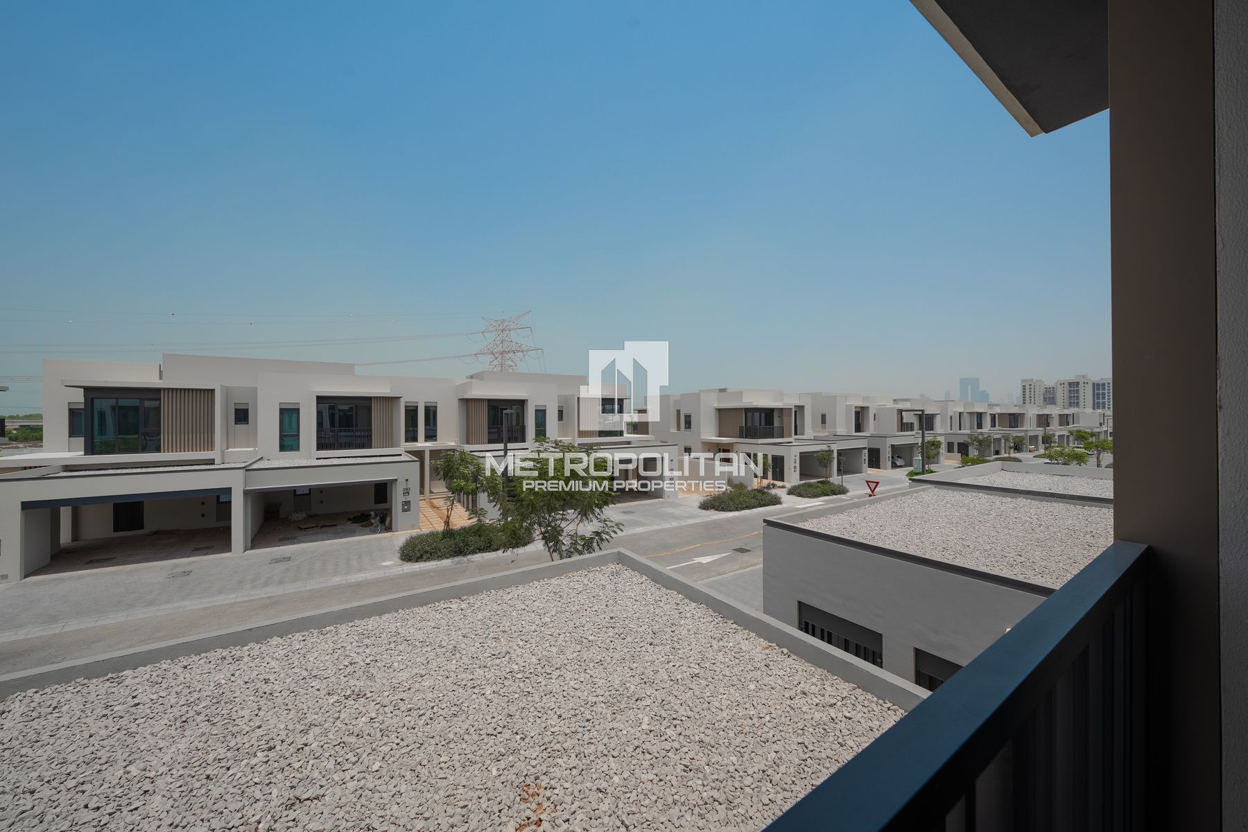 Spacious 3BR Townhouse | Type 6B2 | Prime Location