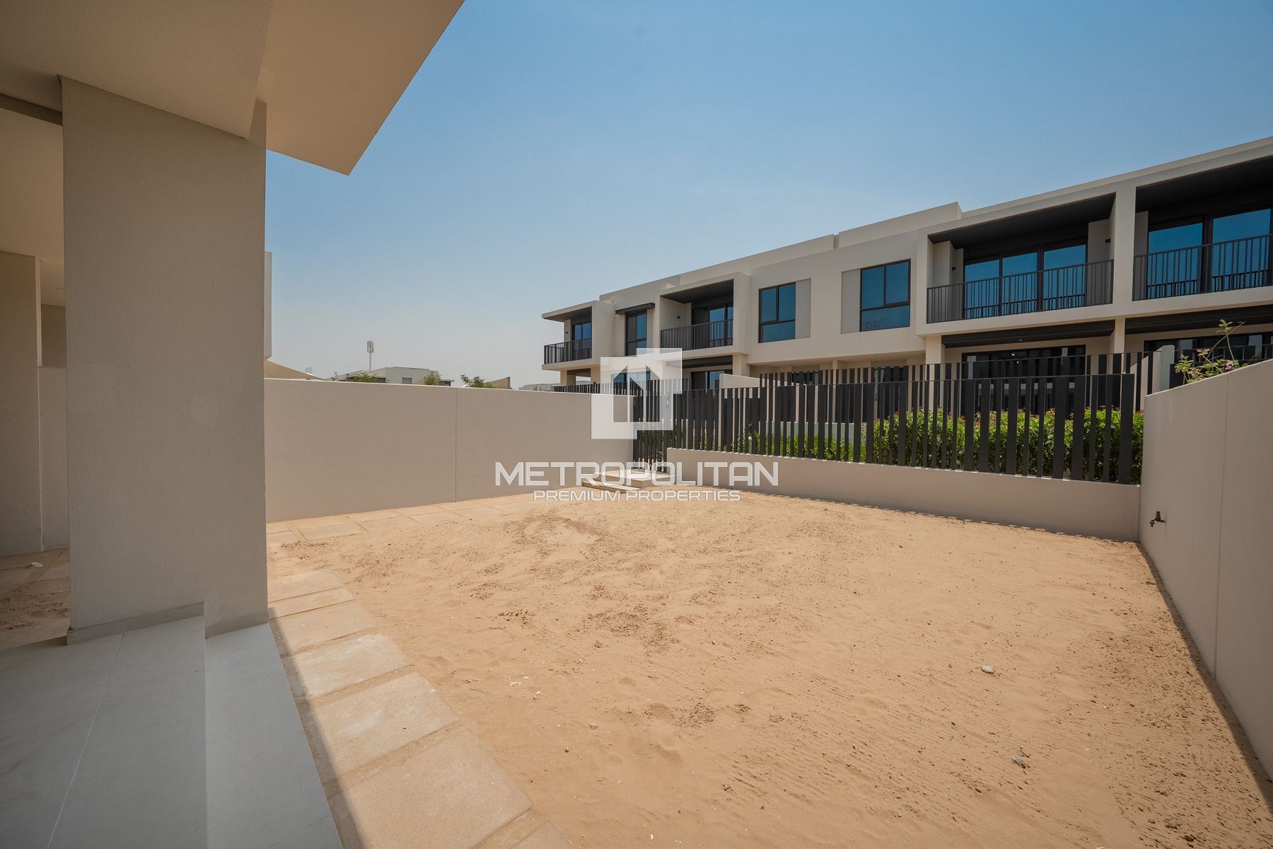 Spacious 3BR Townhouse | Type 6B2 | Prime Location