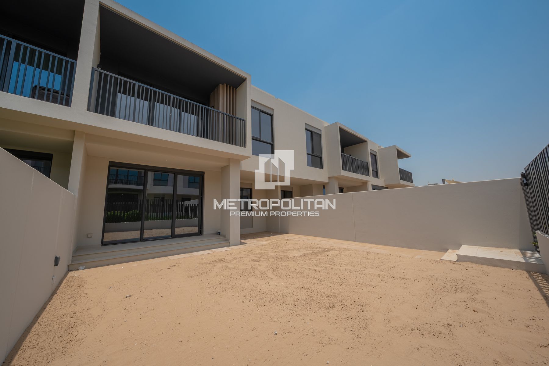 Spacious 3BR Townhouse | Type 6B2 | Prime Location