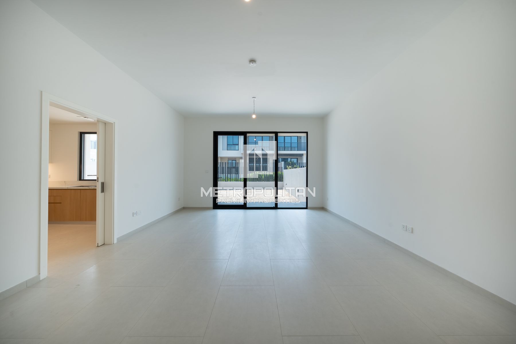 Spacious 3BR Townhouse | Type 6B2 | Prime Location