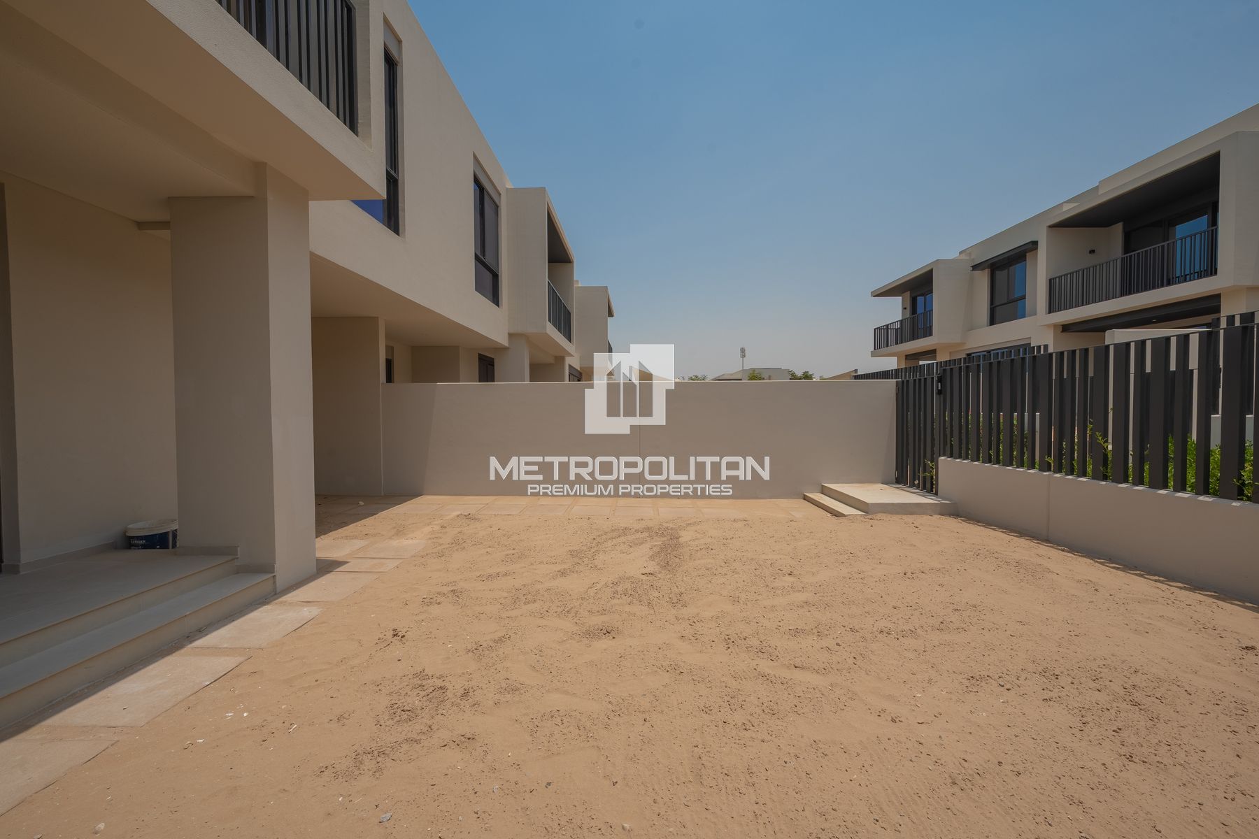 Spacious 3BR Townhouse | Type 6B2 | Prime Location