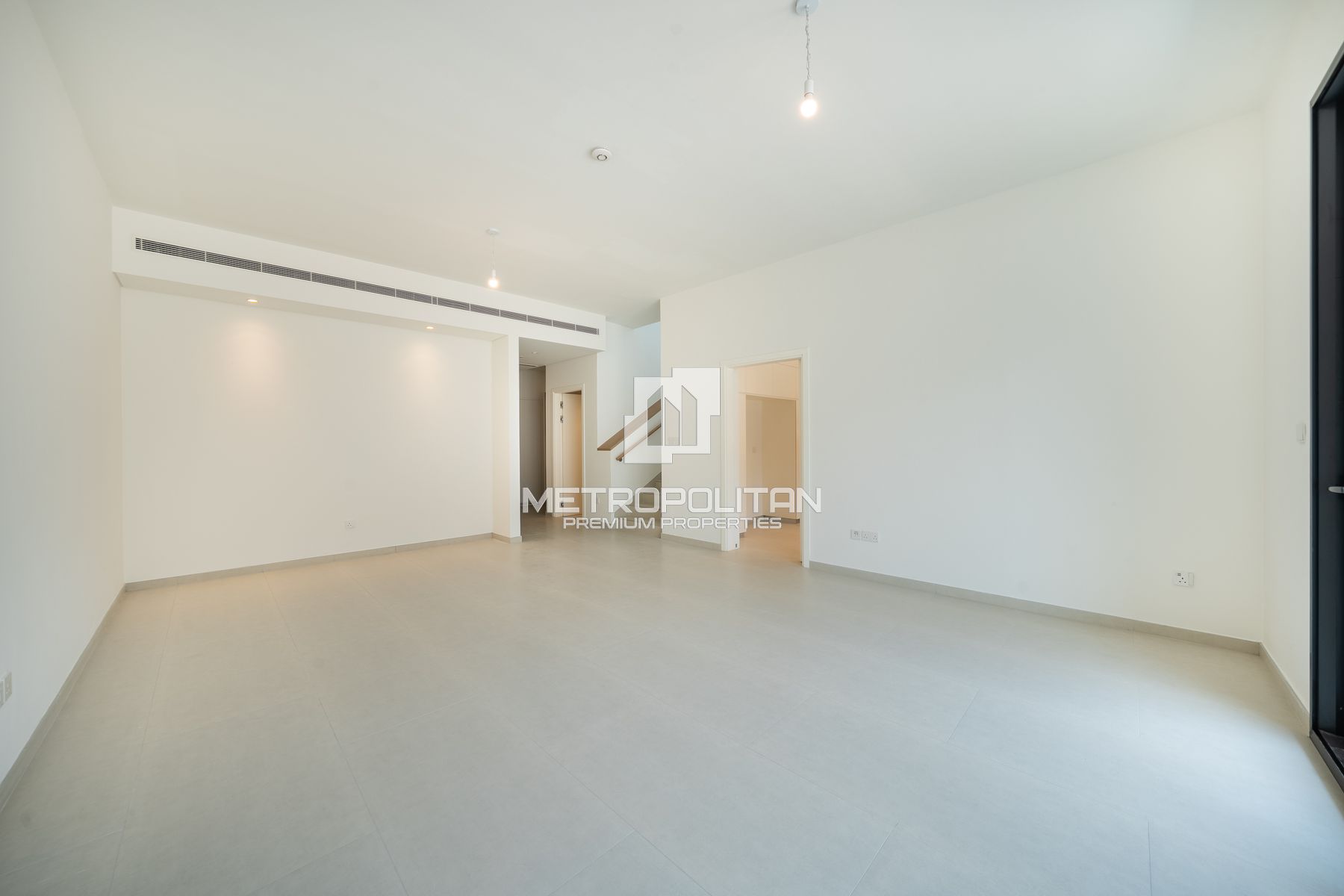 Spacious 3BR Townhouse | Type 6B2 | Prime Location