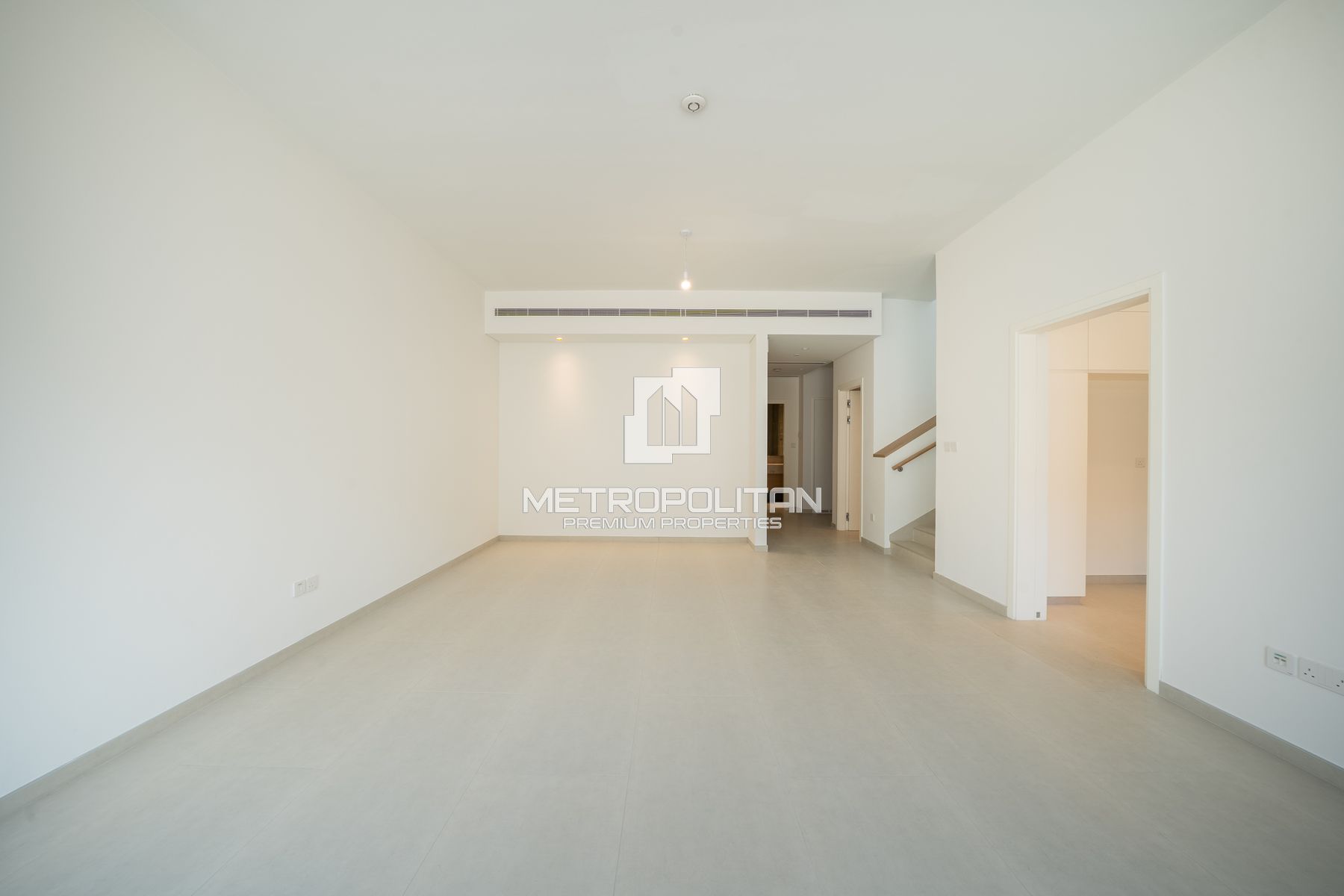 Spacious 3BR Townhouse | Type 6B2 | Prime Location