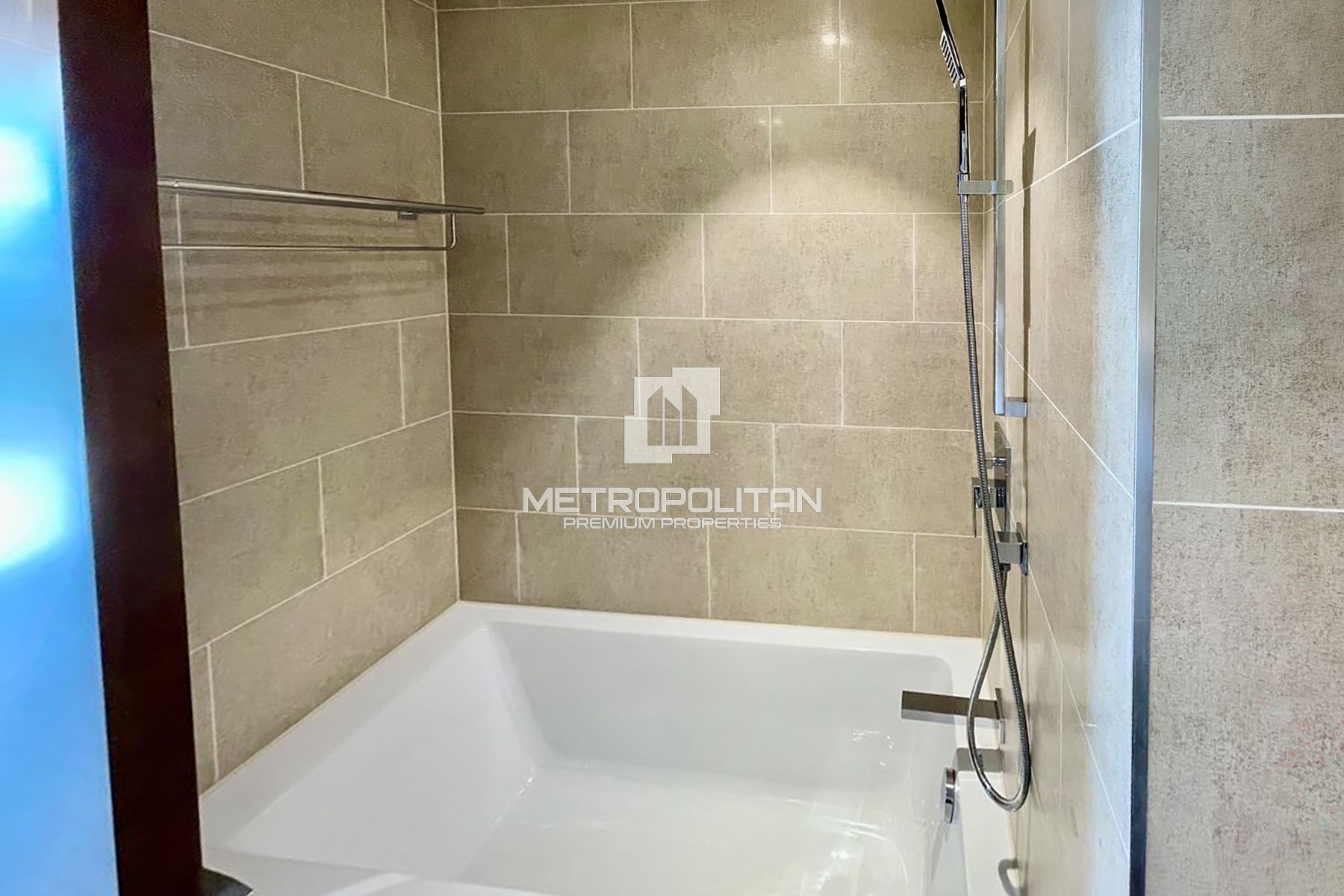 Bright & Spacious 1 BR |  Available for Viewing