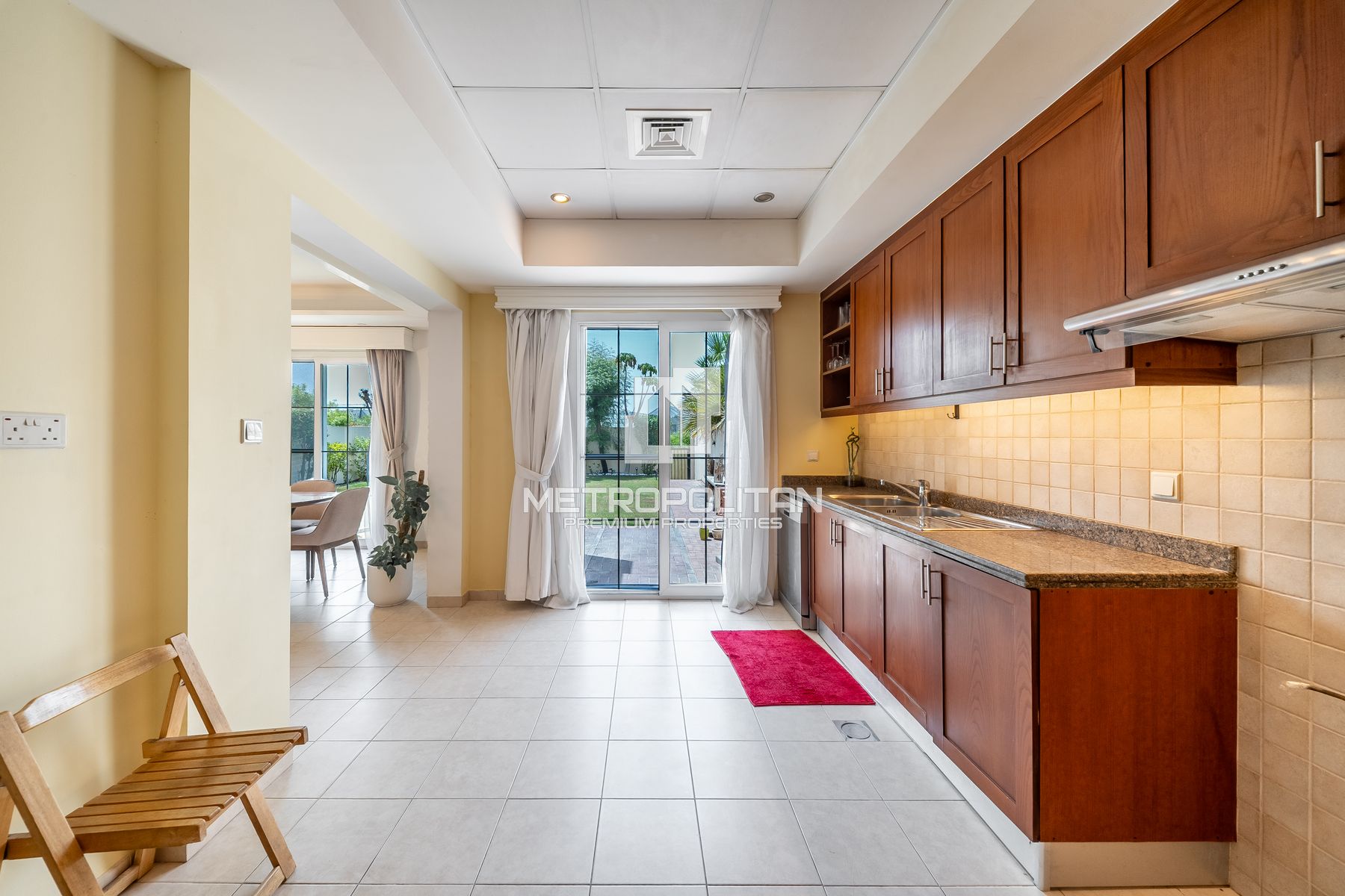 Prime Lake View | Type 3E End Unit | Single Row