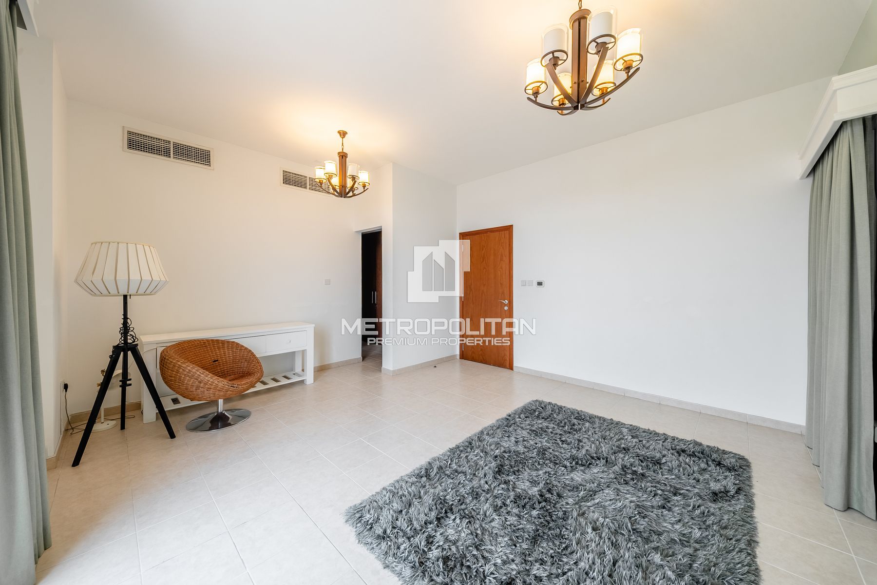 Prime Lake View | Type 3E End Unit | Single Row