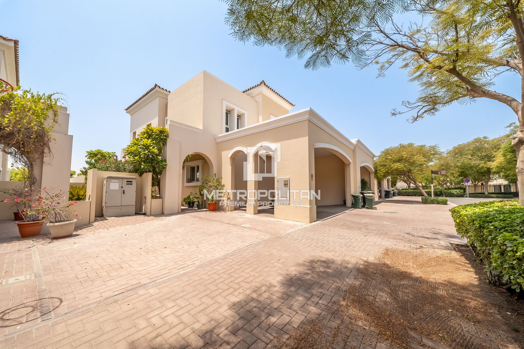 Prime Lake View | Type 3E End Unit | Single Row