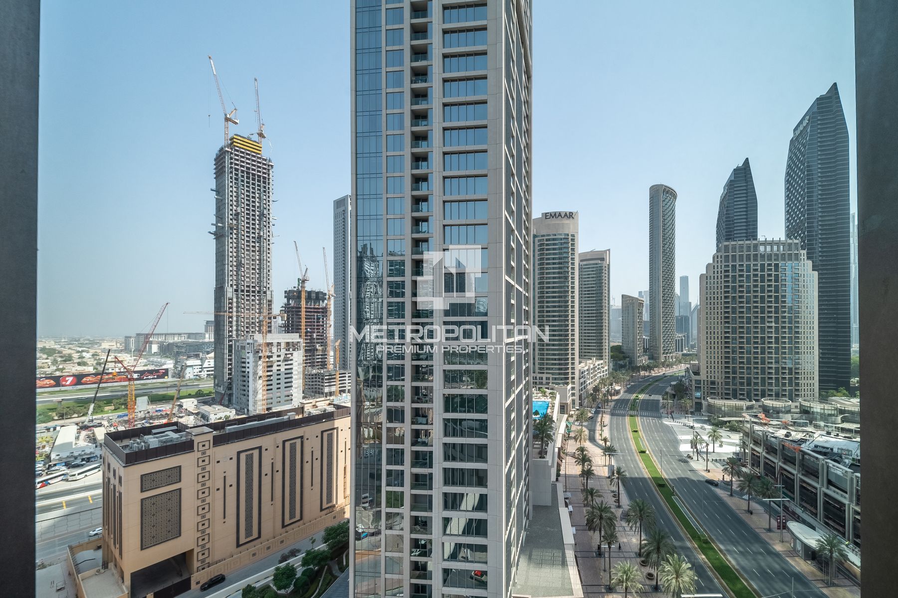 Ready To Move | Mid Floor | Close to Dubai Mall