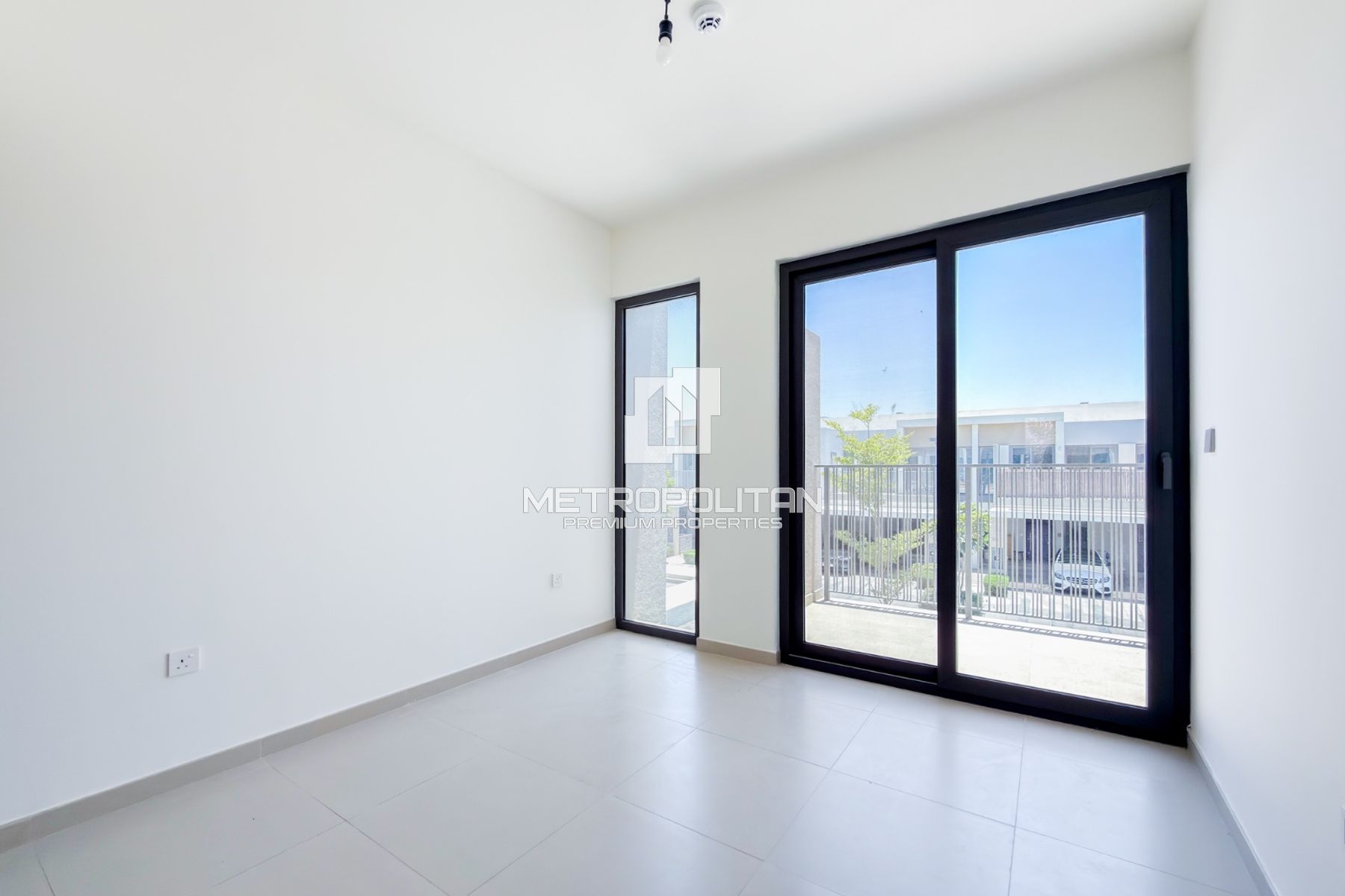 3BR with Maid's|Prime Location|Pool and Gym Nearby