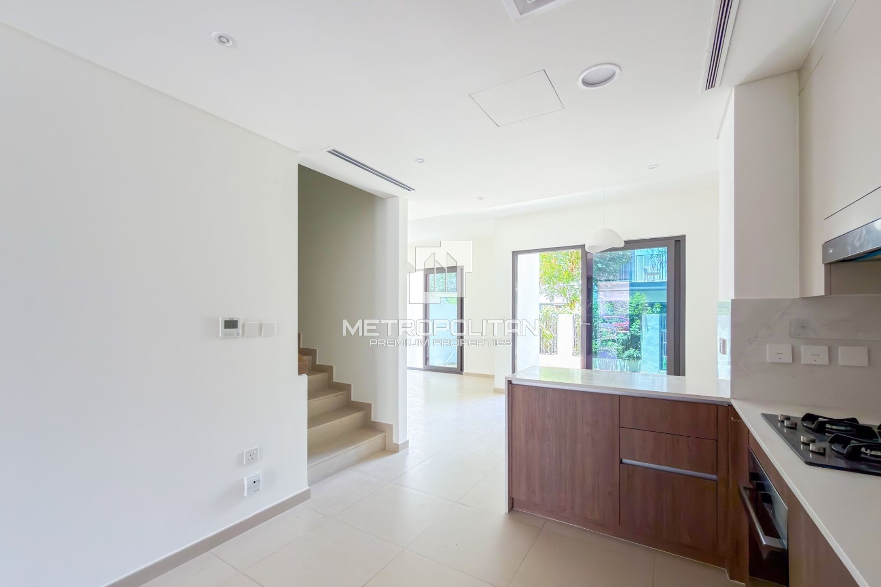 3BR with Maid's|Prime Location|Pool and Gym Nearby