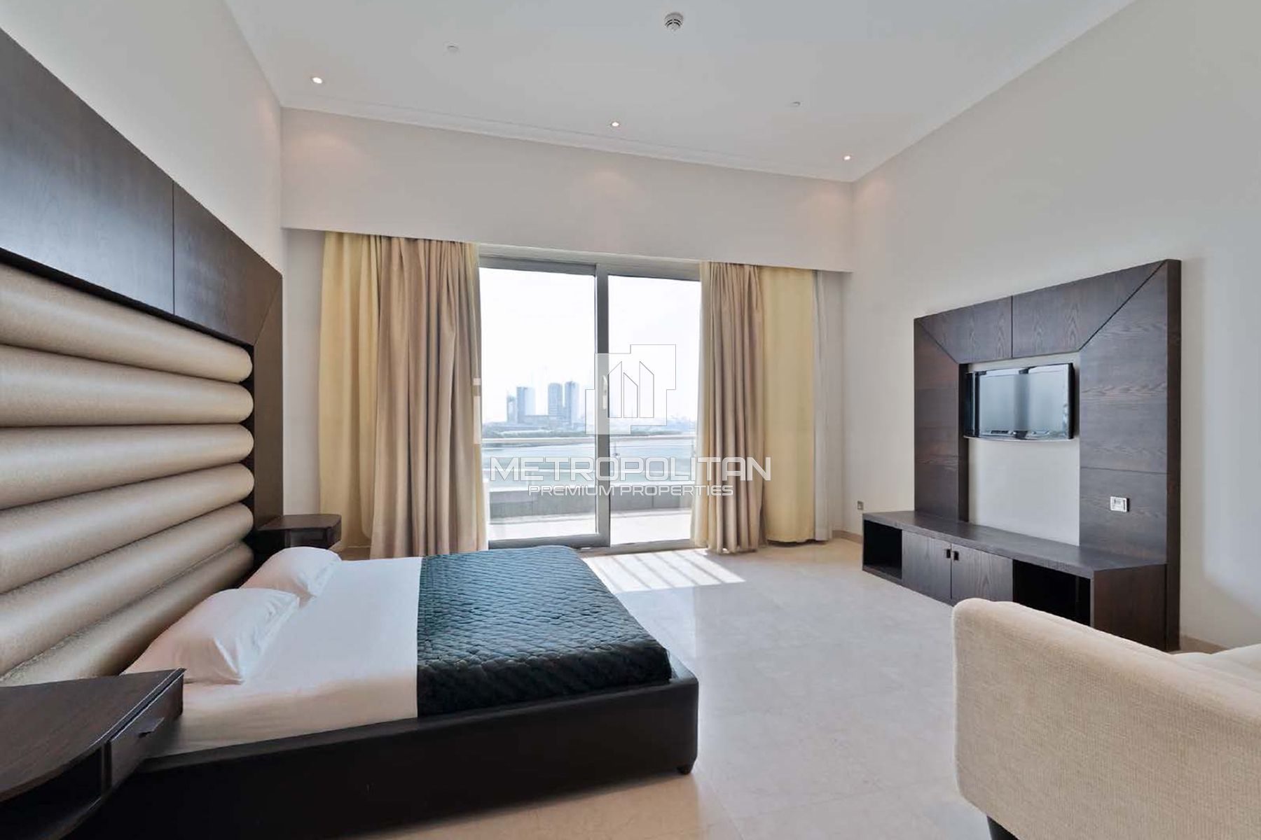 Exclusive Penthouse| Signature Residence| Sea View