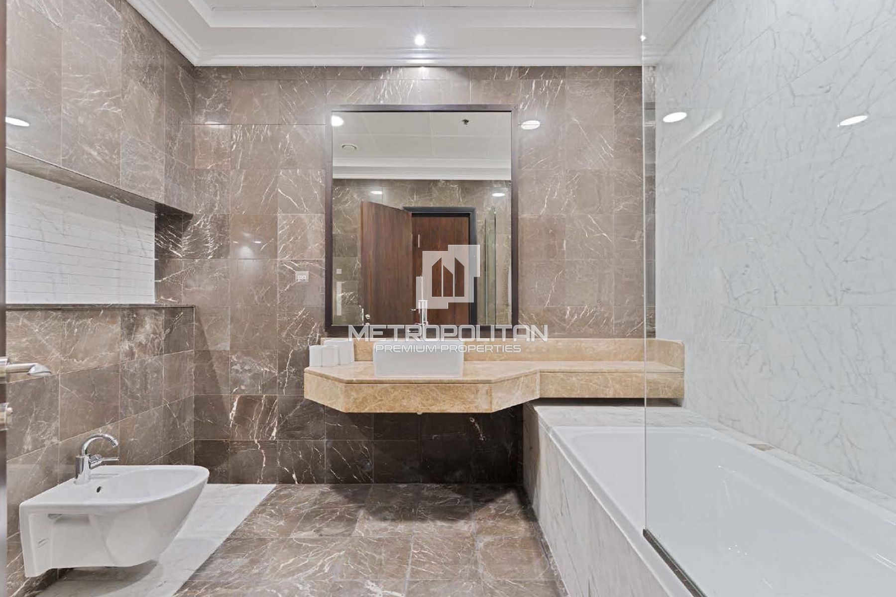 Exclusive Penthouse| Signature Residence| Sea View