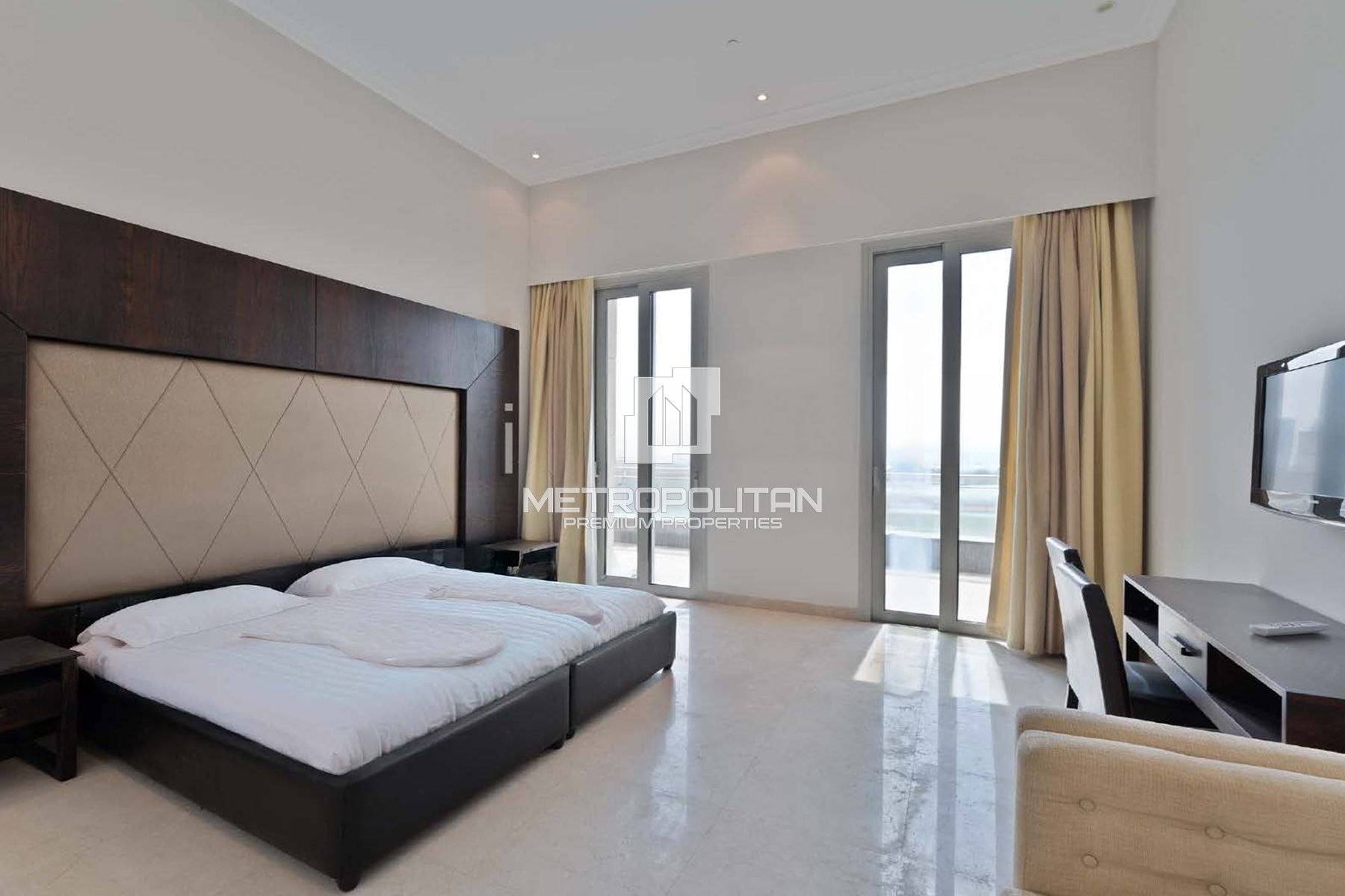 Exclusive Penthouse| Signature Residence| Sea View