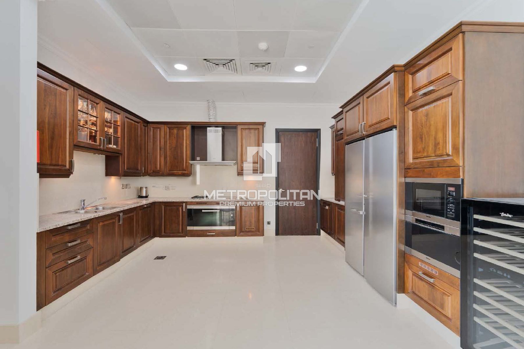 Exclusive Penthouse| Signature Residence| Sea View