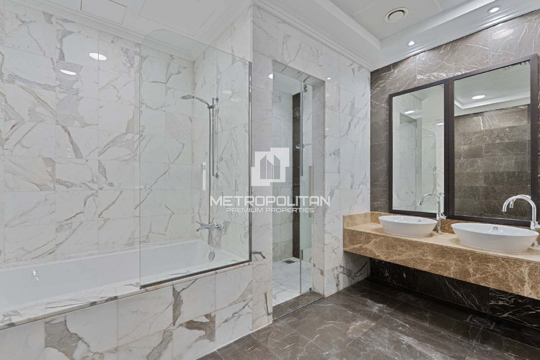 Exclusive Penthouse| Signature Residence| Sea View