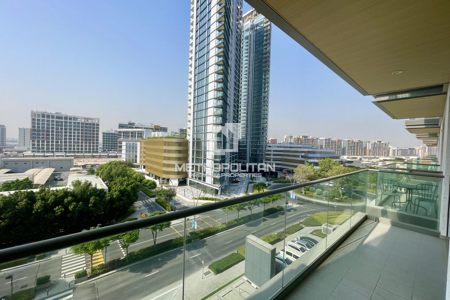 Bright & Spacious 1 BR |  Well Maintained