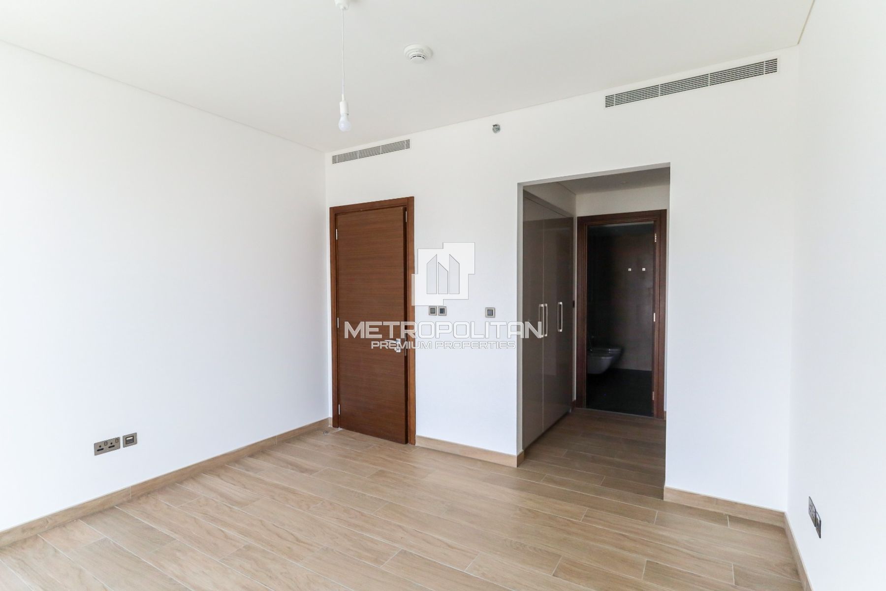 Bright & Spacious 1 BR |  Well Maintained