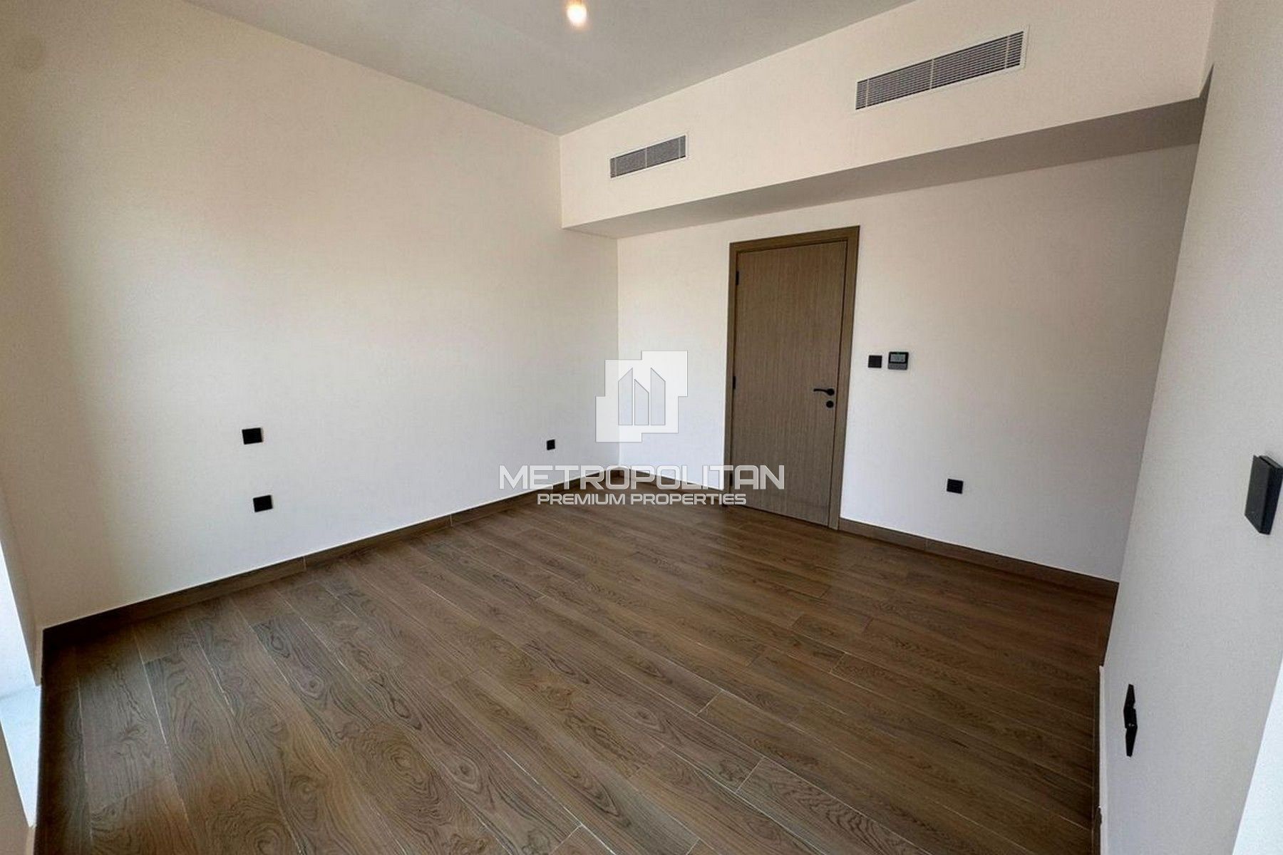 Single Row | Move In Ready | Prime Location