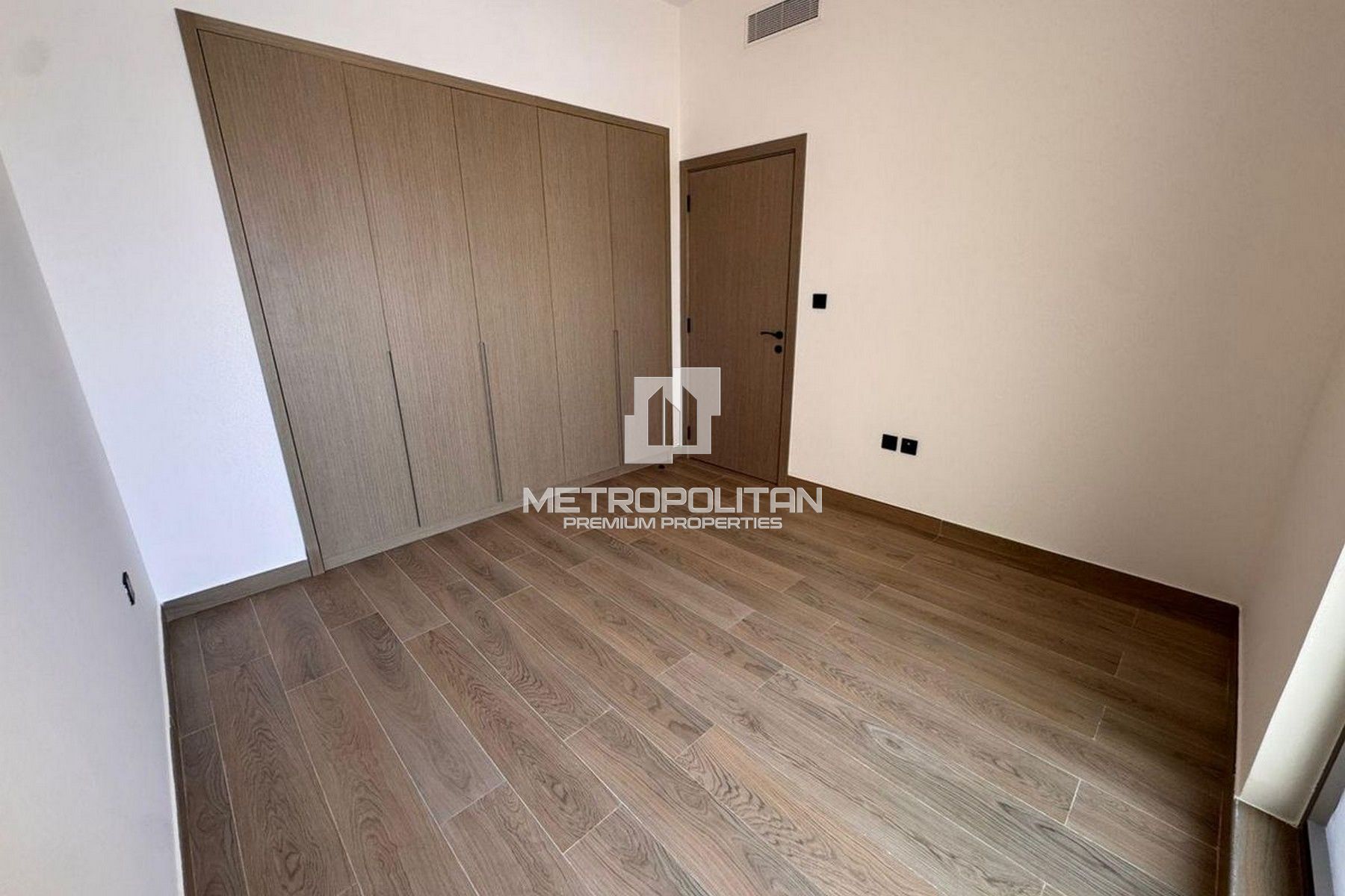 Single Row | Move In Ready | Prime Location