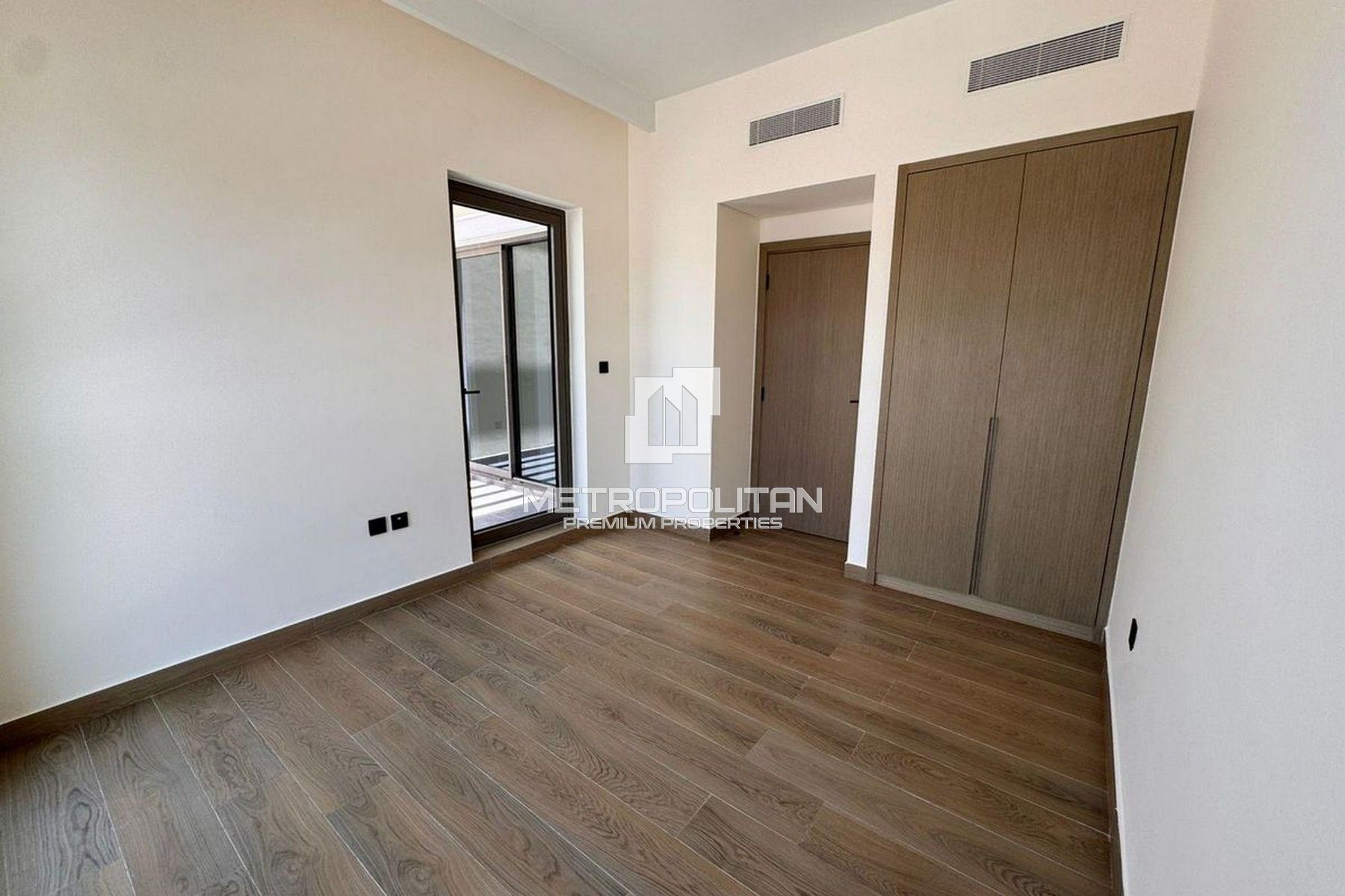 Single Row | Move In Ready | Prime Location
