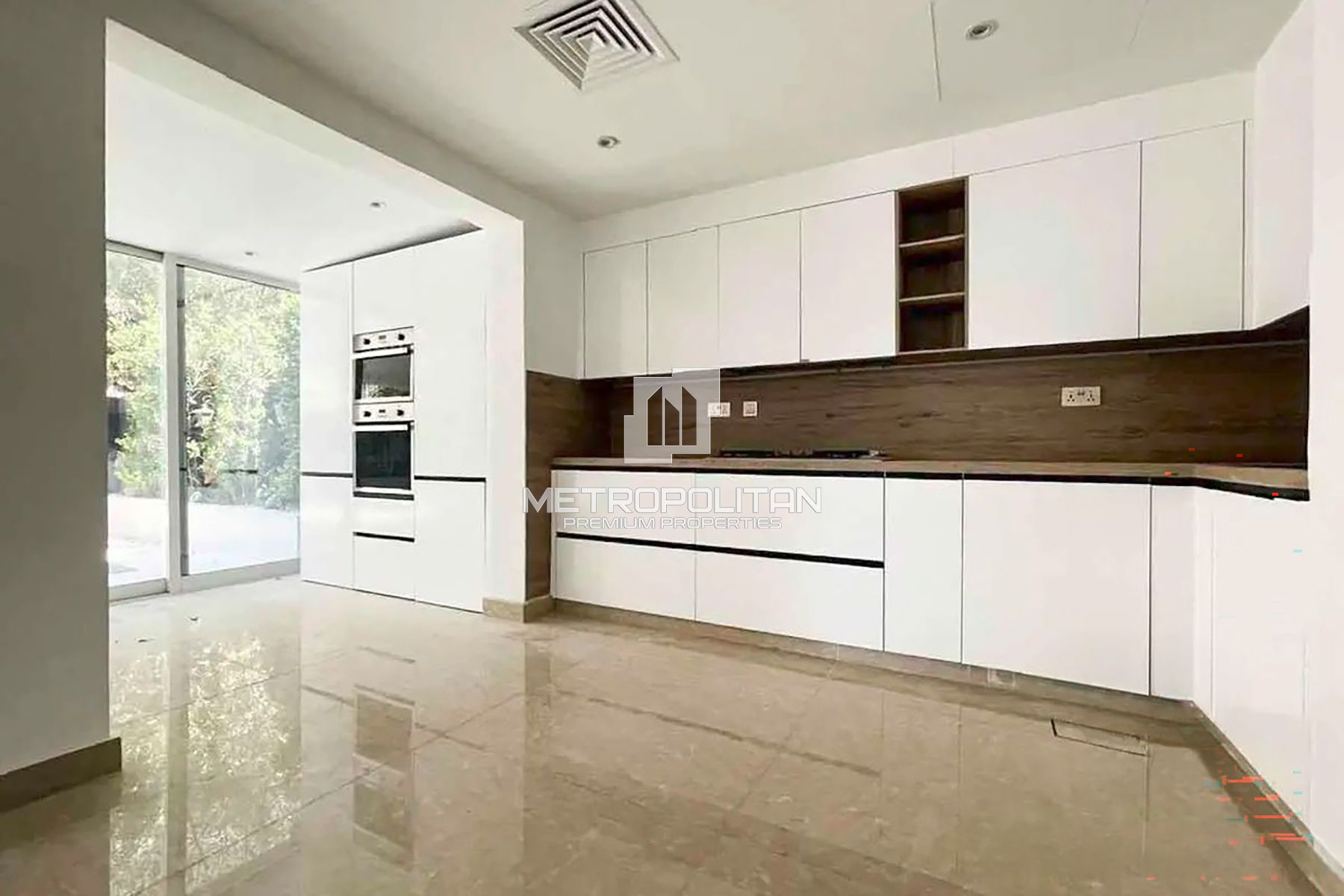 Fully Renovated | Extended Unit | Ready to Move In