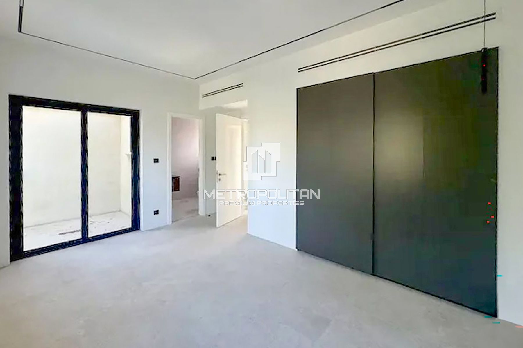 Beautifully Renovated | Vacant | Type 4M Layout