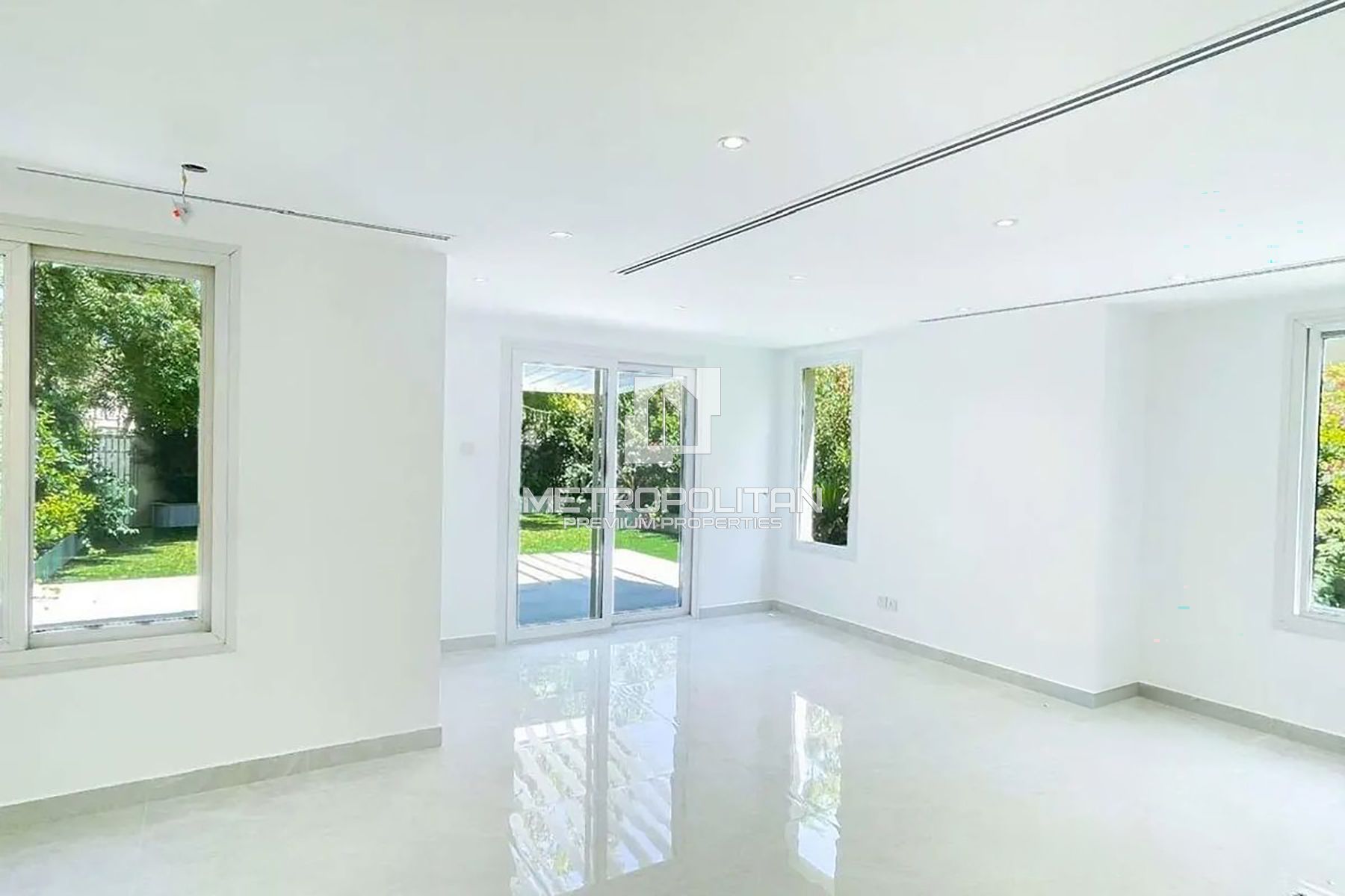 Extended Layout | Vacant | 3M | Close to Amenities
