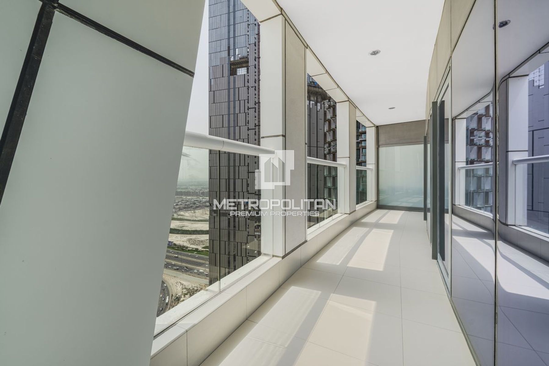 Biggest Layout | Burj Khalifa View | Vacant Now