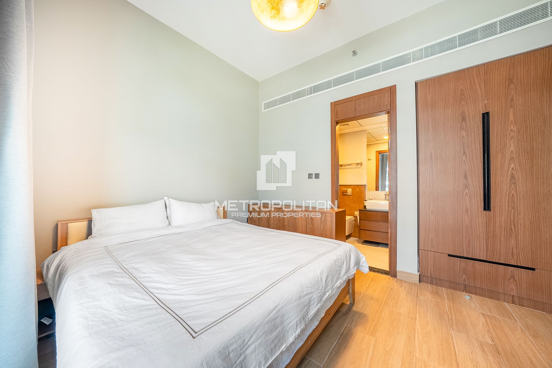 Bright Residence | Furnished | Great Rental