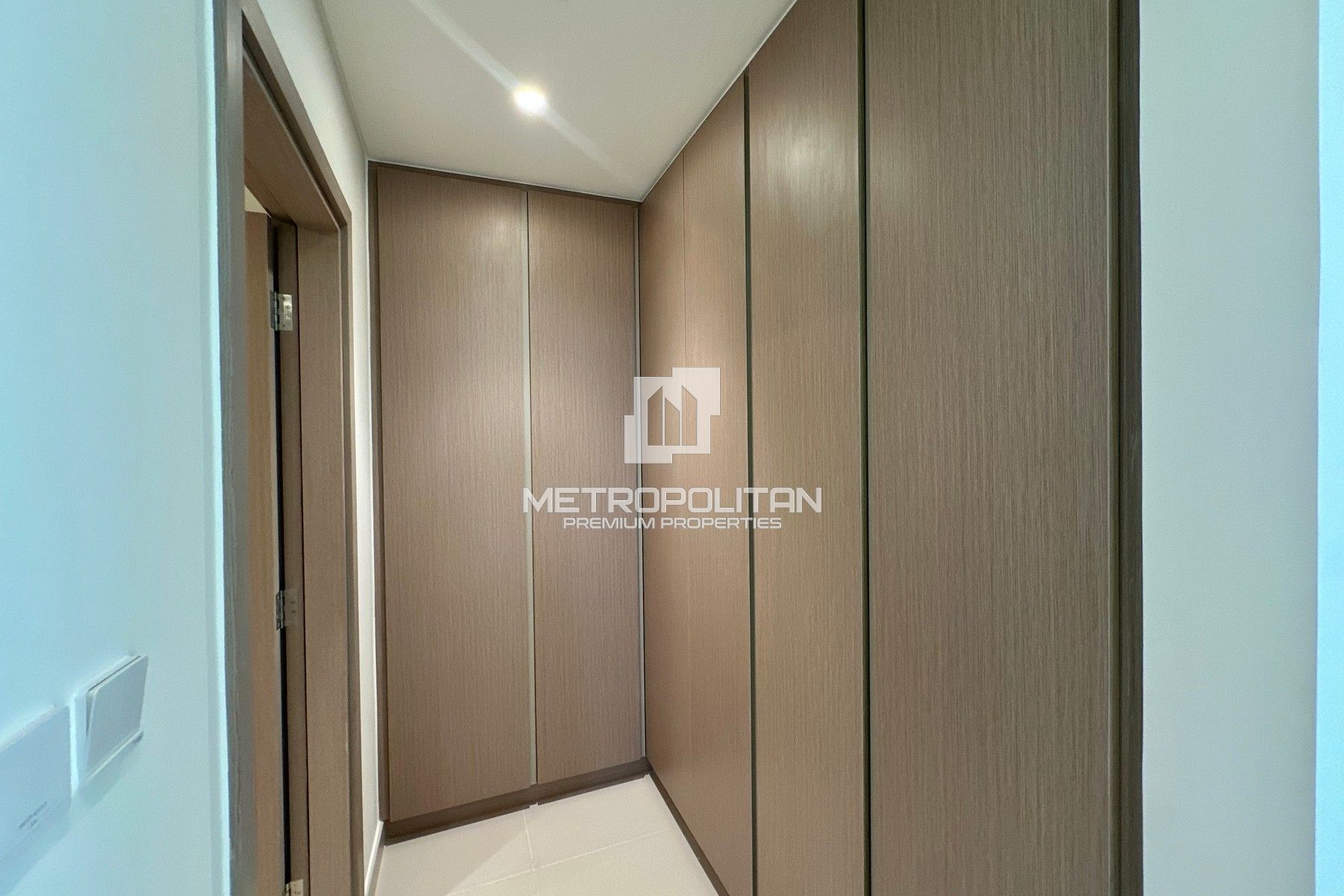 Corner Unit | Brand New | Villa View | Great Price