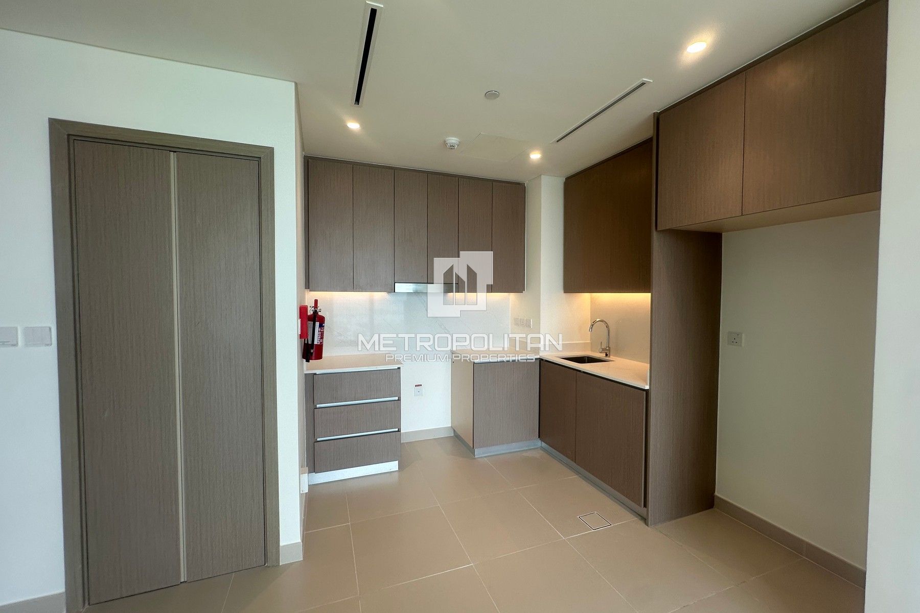 Corner Unit | Brand New | Villa View | Great Price